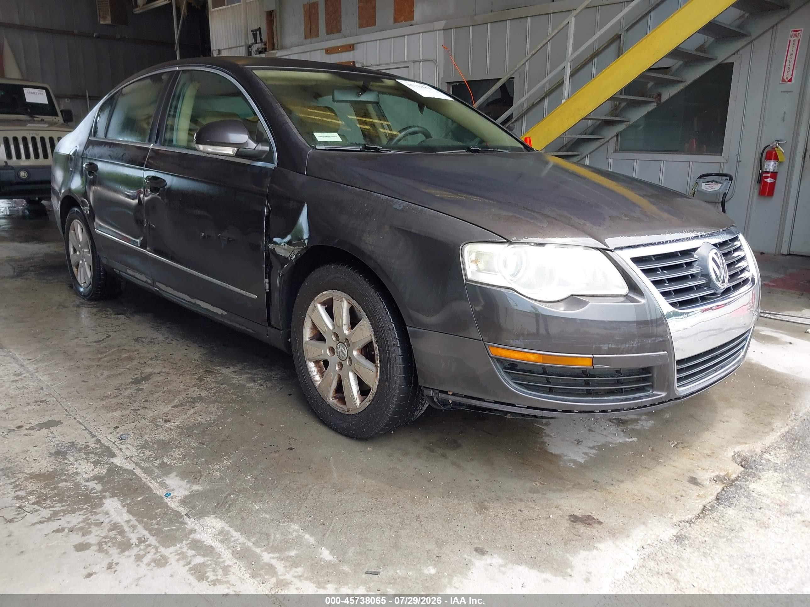2006 Volkswagen Passat 2.0t Brown vin: WVWAK73CX6P169911