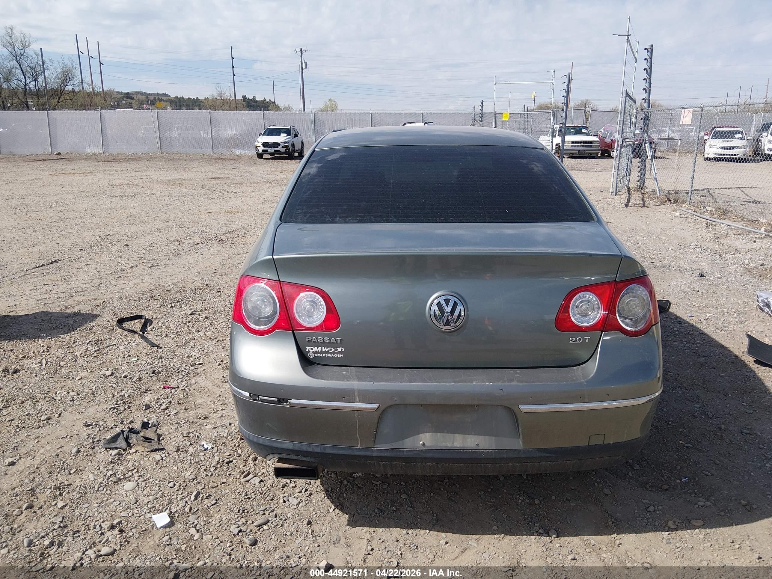 2006 Volkswagen Passat Value Edition Silver vin: WVWAK73CX6P191584