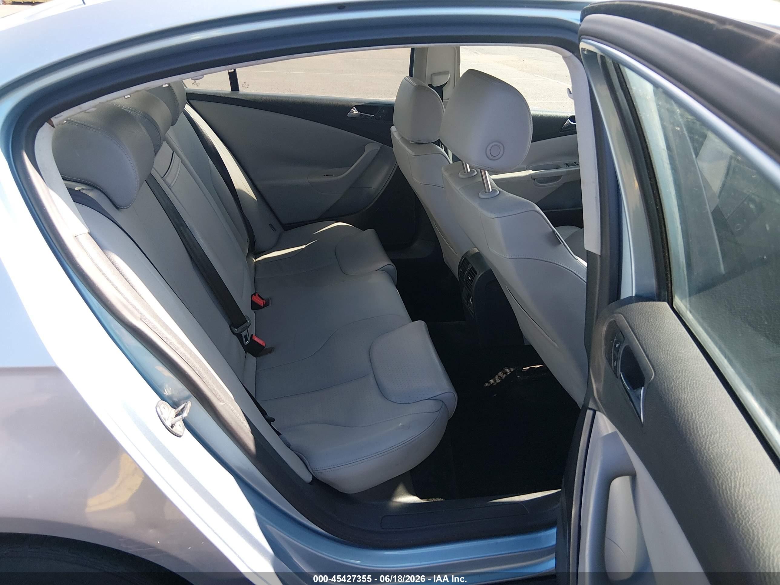 2006 Volkswagen Passat 2.0t/value Edition Серебряный vin: WVWAK93C36P123929