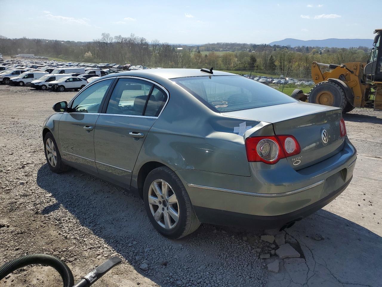 2006 Volkswagen Passat 2.0t Green vin: WVWAK93C56P048084