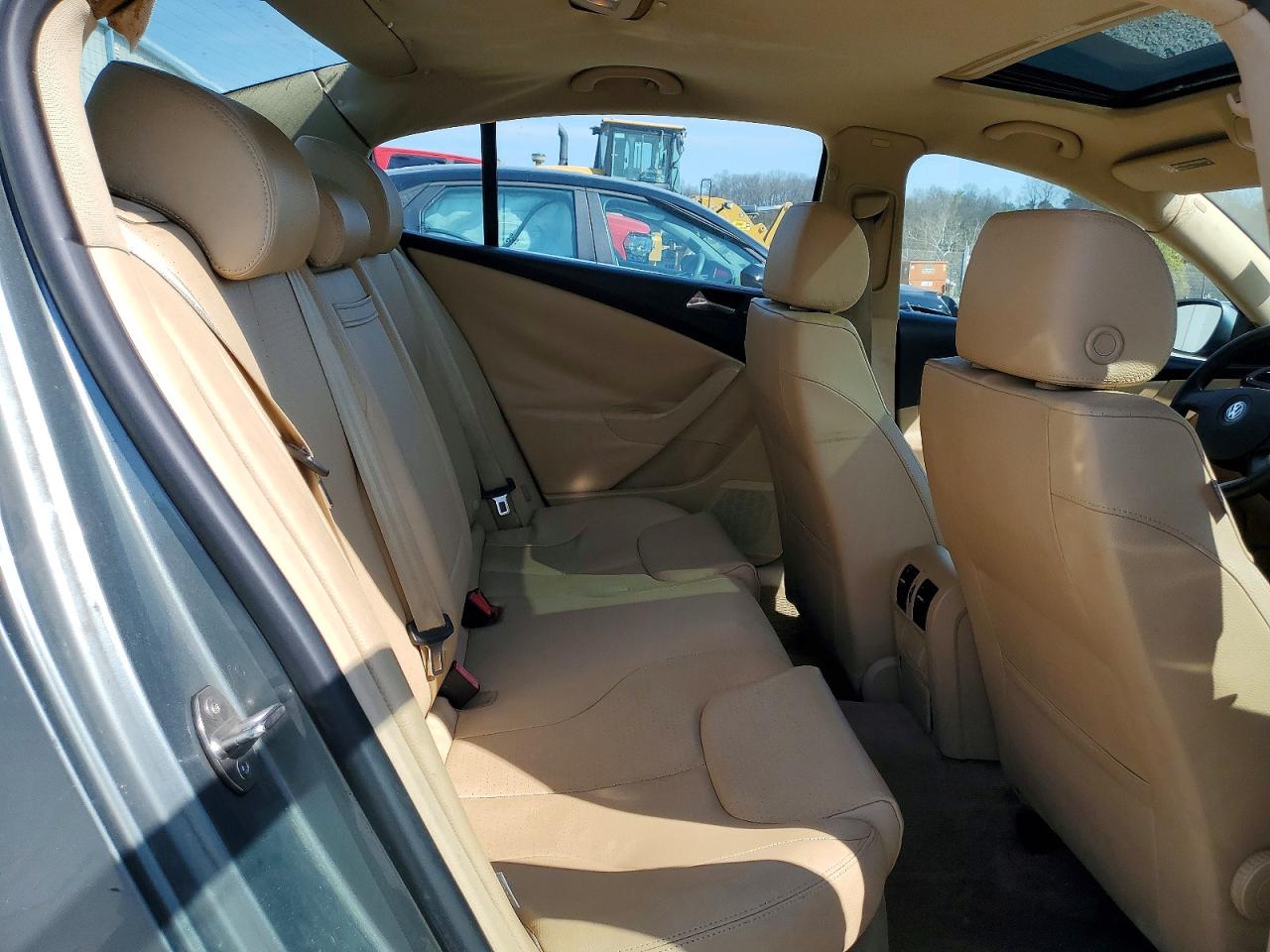 2006 Volkswagen Passat 2.0t Green vin: WVWAK93C56P048084