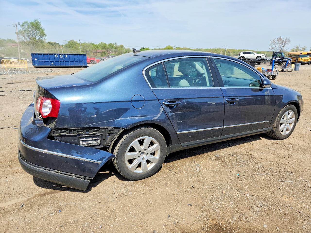 2007 Volkswagen Passat 2.0t Blue vin: WVWAK93C97P101175