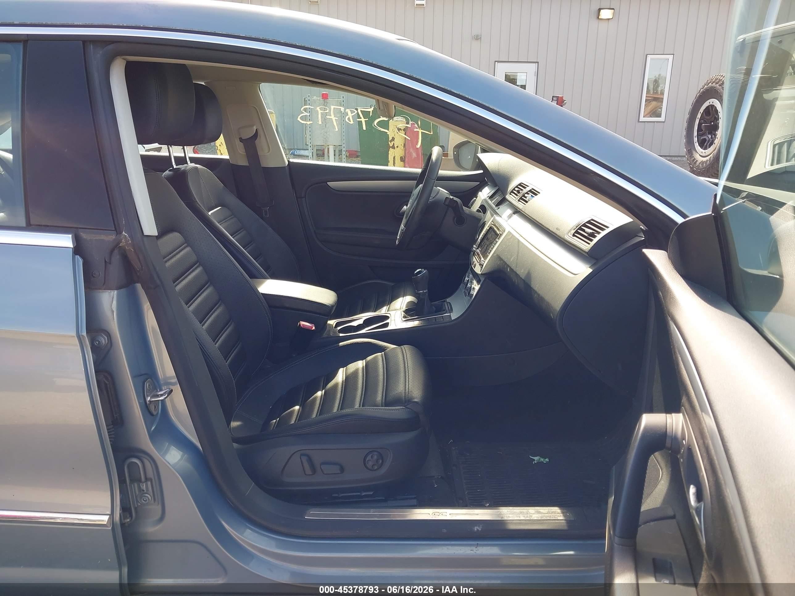 2013 Volkswagen Cc 2.0t Sport Light Blue vin: WVWAP7AN0DE514412