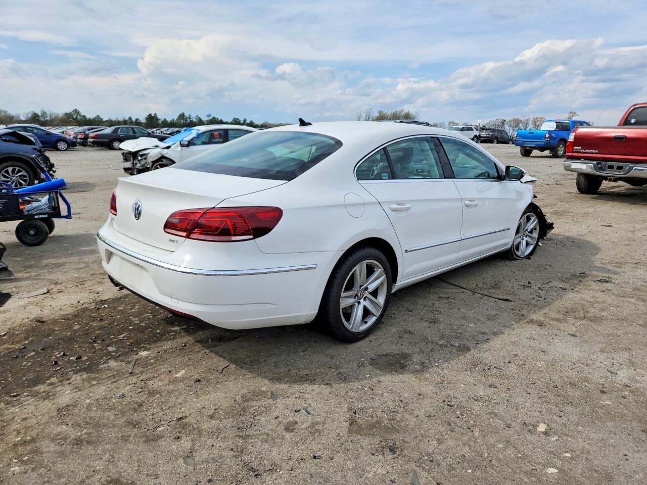 2013 Volkswagen Cc Sport Белый vin: WVWAP7AN2DE568343