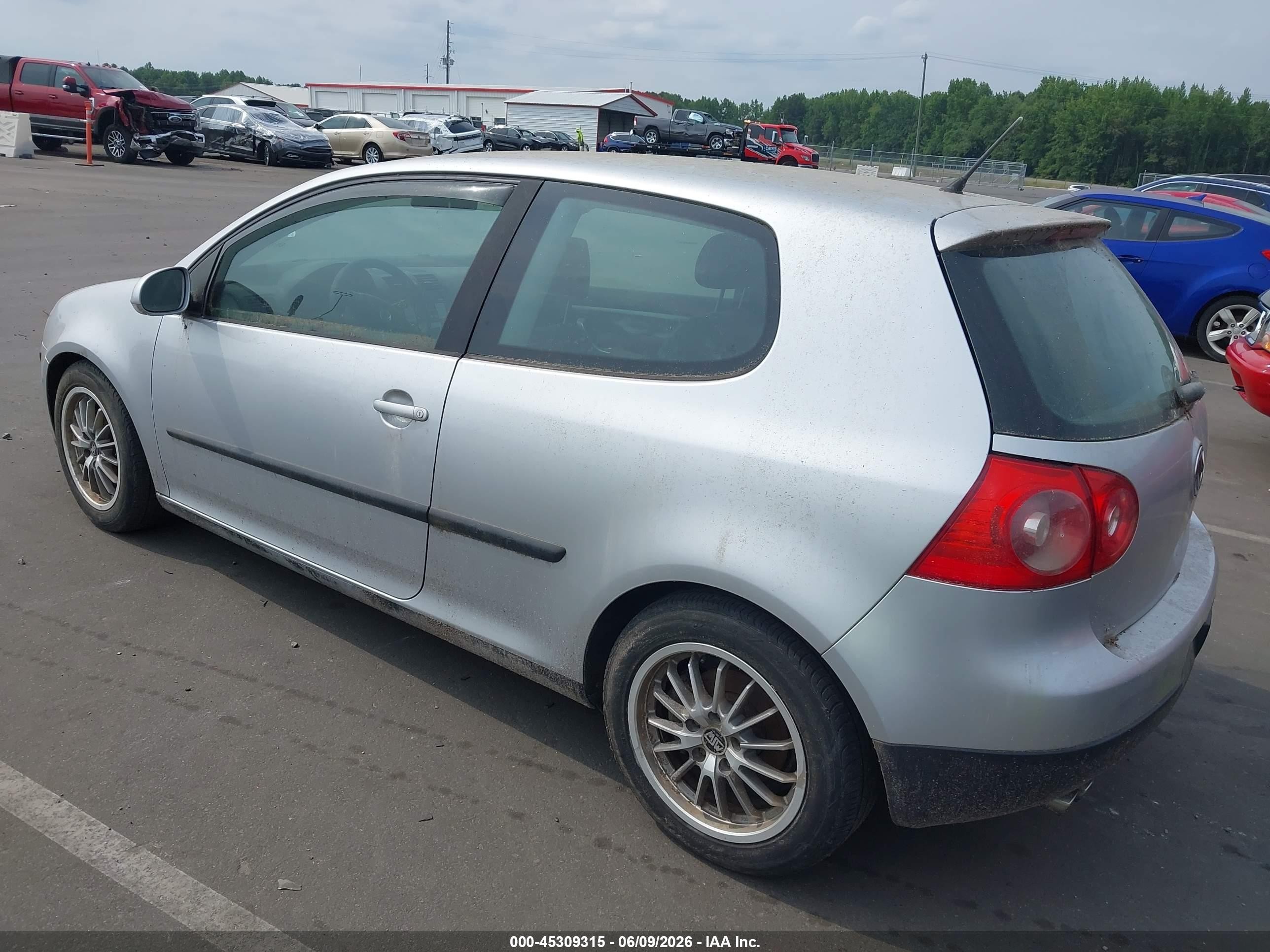 2006 Volkswagen Rabbit 2-door Silver vin: WVWAR71K16W195549
