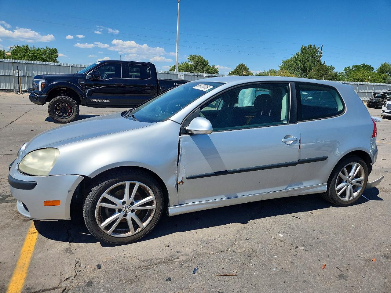 2007 Volkswagen Rabbit Silver vin: WVWAR71K67W028234