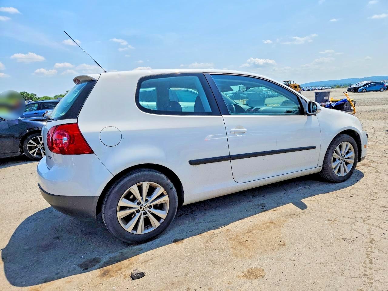 2007 Volkswagen Rabbit White vin: WVWAR71K67W108407