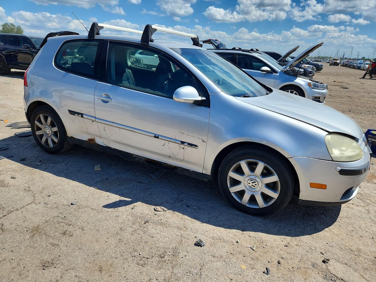 2007 Volkswagen Rabbit Silver vin: WVWAR71KX7W053816