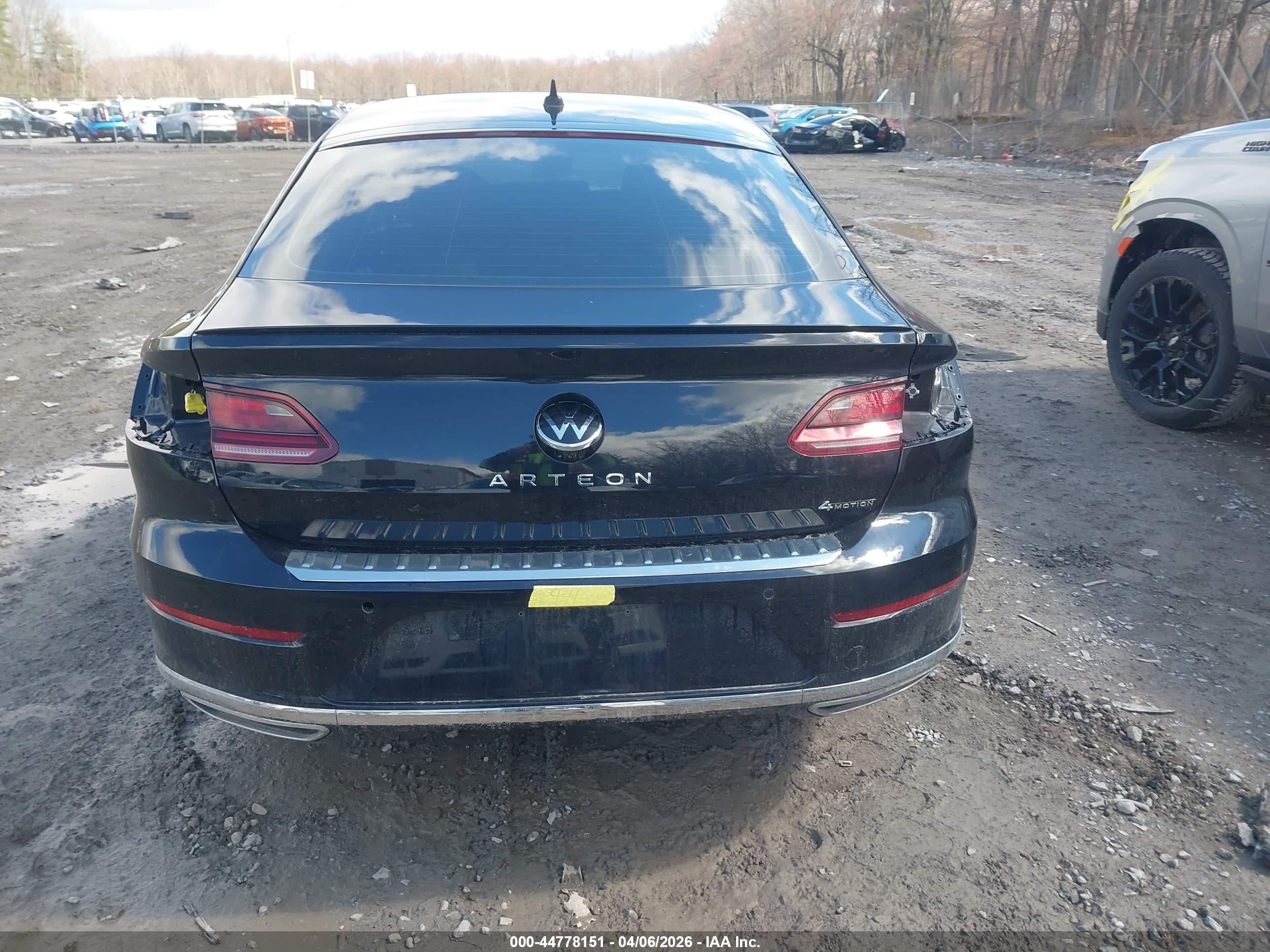 2023 Volkswagen Arteon 2.0t Sel R-line Black vin: WVWAR7AN0PE016242
