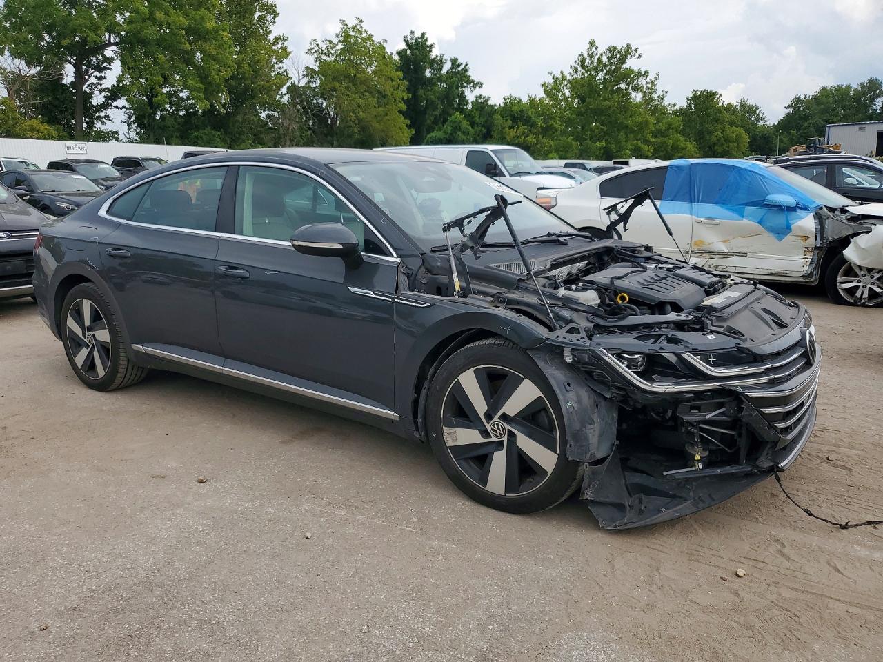 2021 Volkswagen Arteon Se Gray vin: WVWAR7AN3ME012262