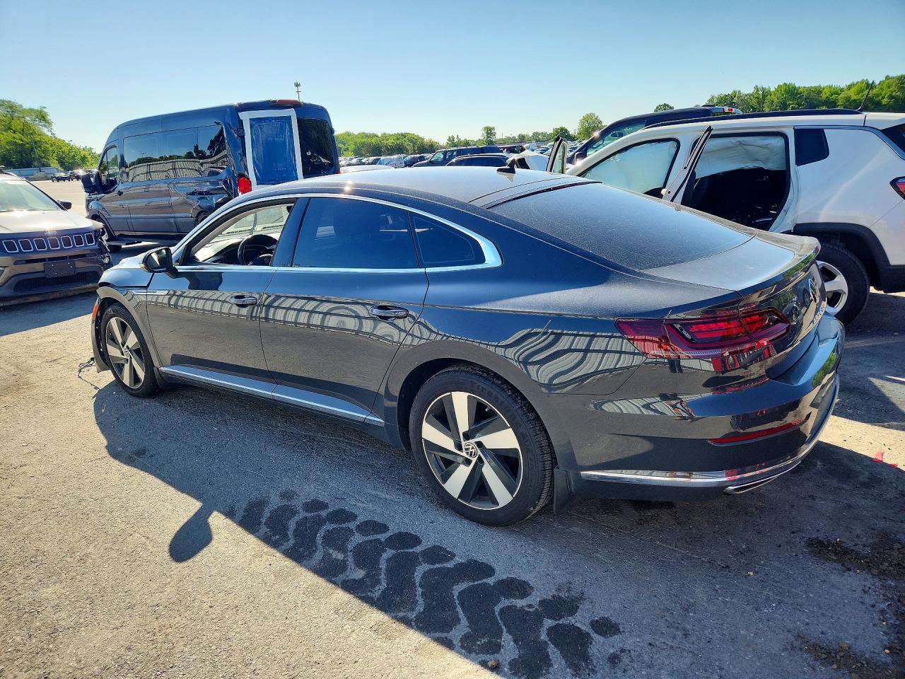 2021 Volkswagen Arteon Se Угольный vin: WVWAR7AN3ME012276