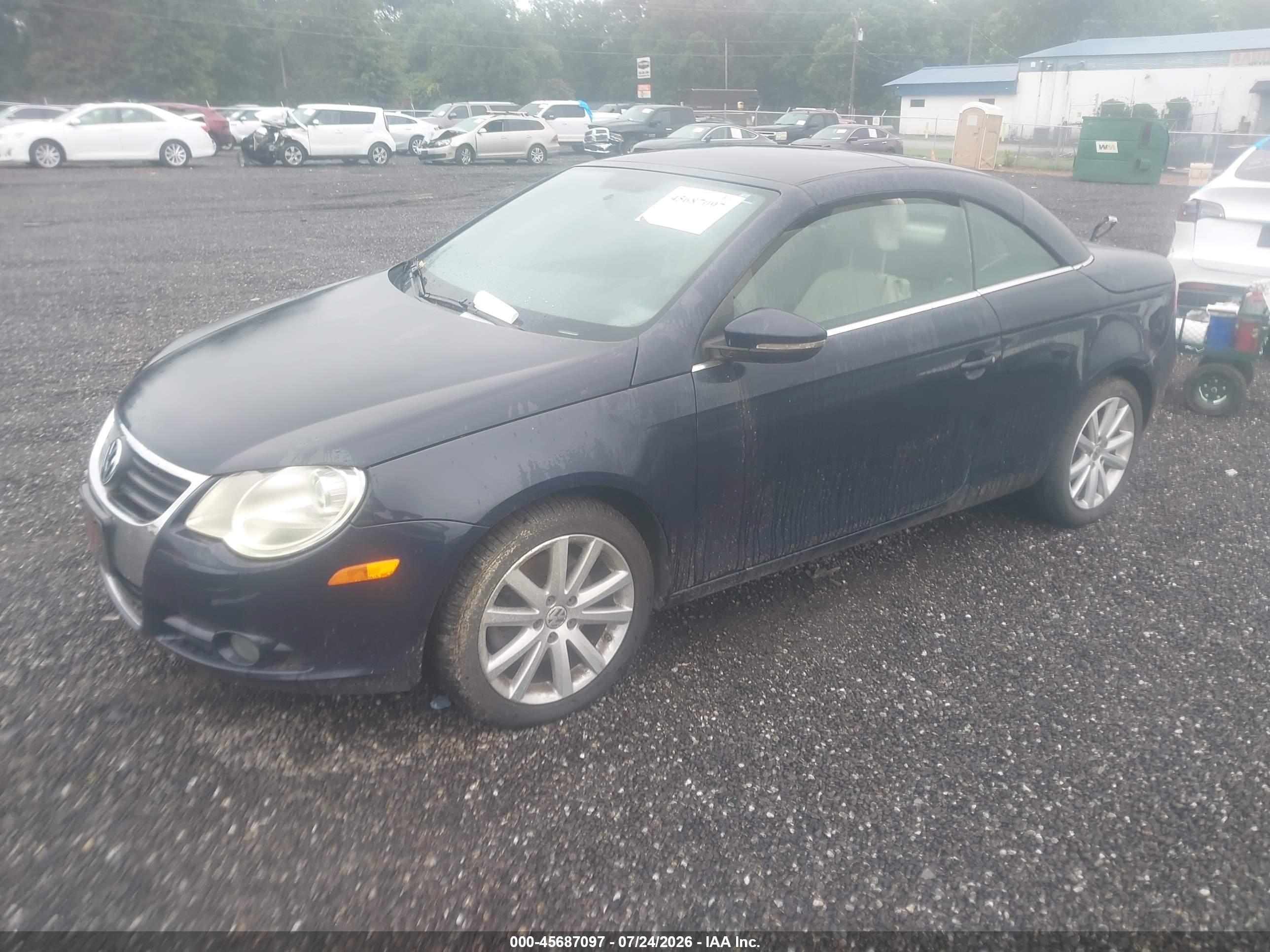 2011 Volkswagen Eos Komfort Dark Blue vin: WVWAW7AH6BV003863