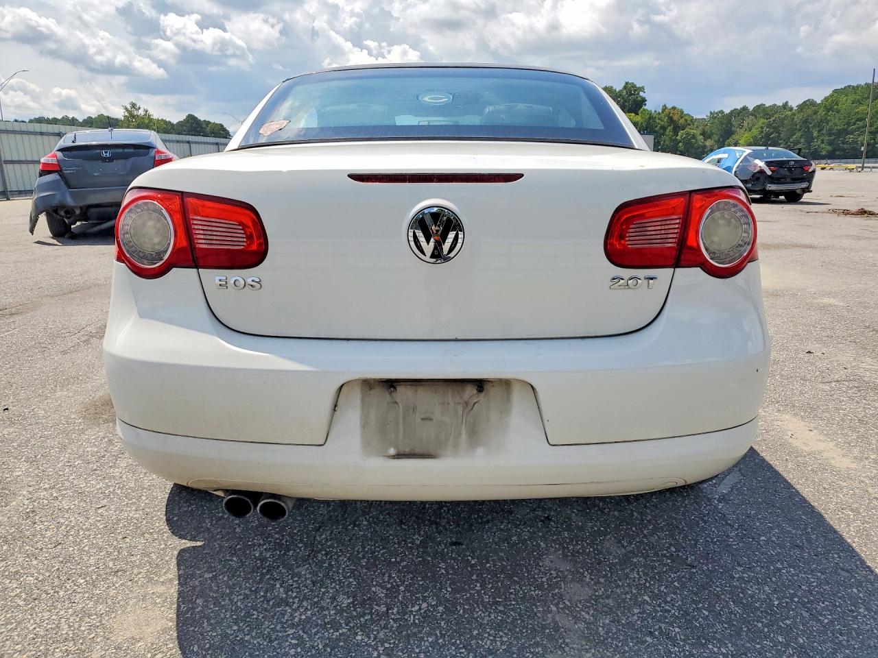 2008 Volkswagen Eos Turbo White vin: WVWBA71F08V040269