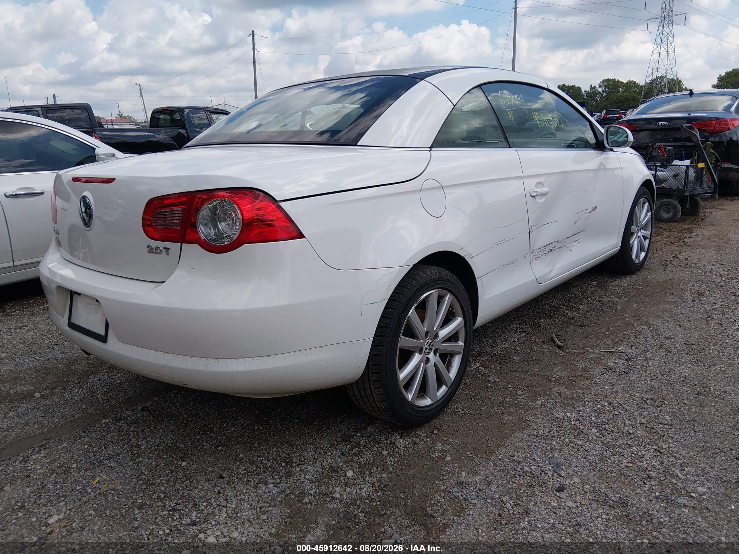 2008 Volkswagen Eos Komfort White vin: WVWBA71F08V051515