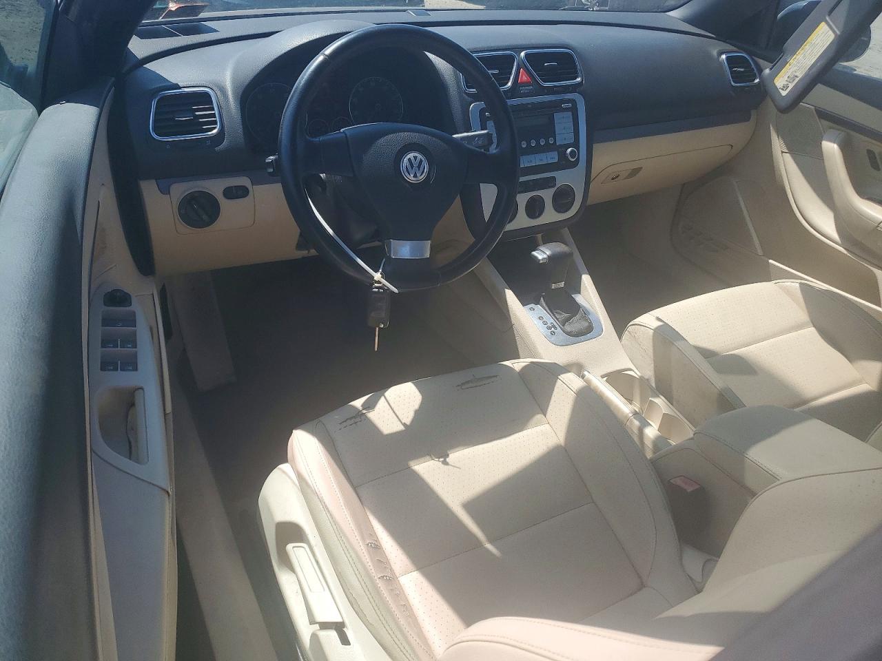 2008 Volkswagen Eos Turbo Black vin: WVWBA71F08V055225