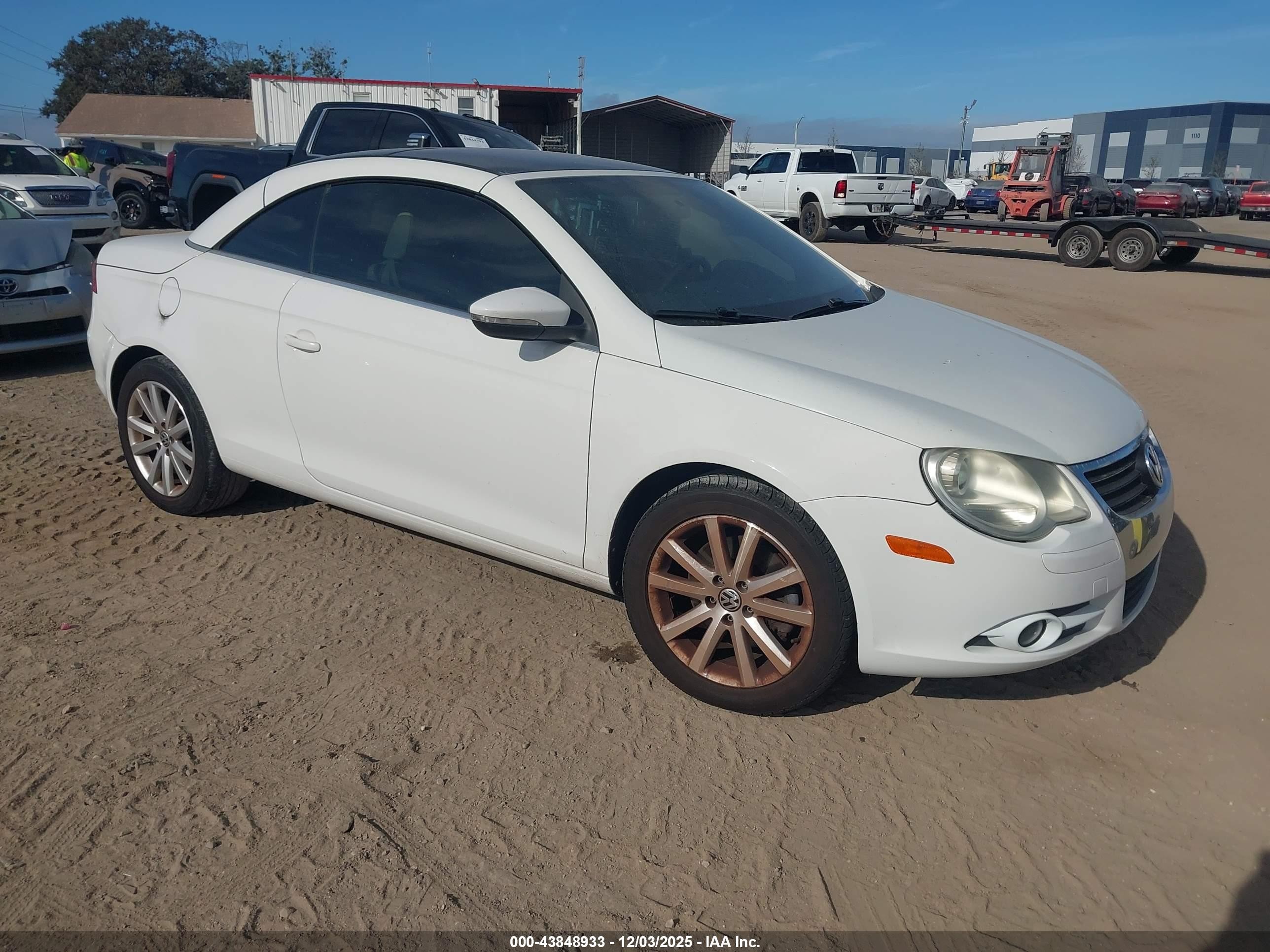 2009 Volkswagen Eos Komfort White vin: WVWBA71F19V015379