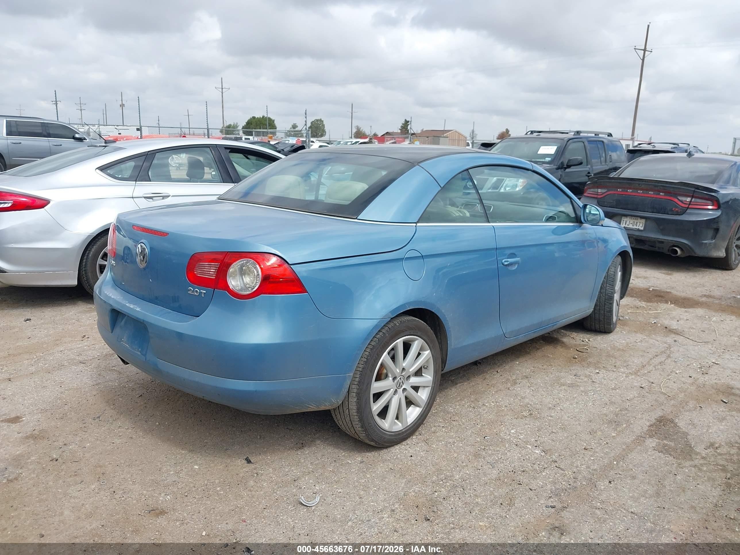 2008 Volkswagen Eos Komfort Blue vin: WVWBA71F28V035557