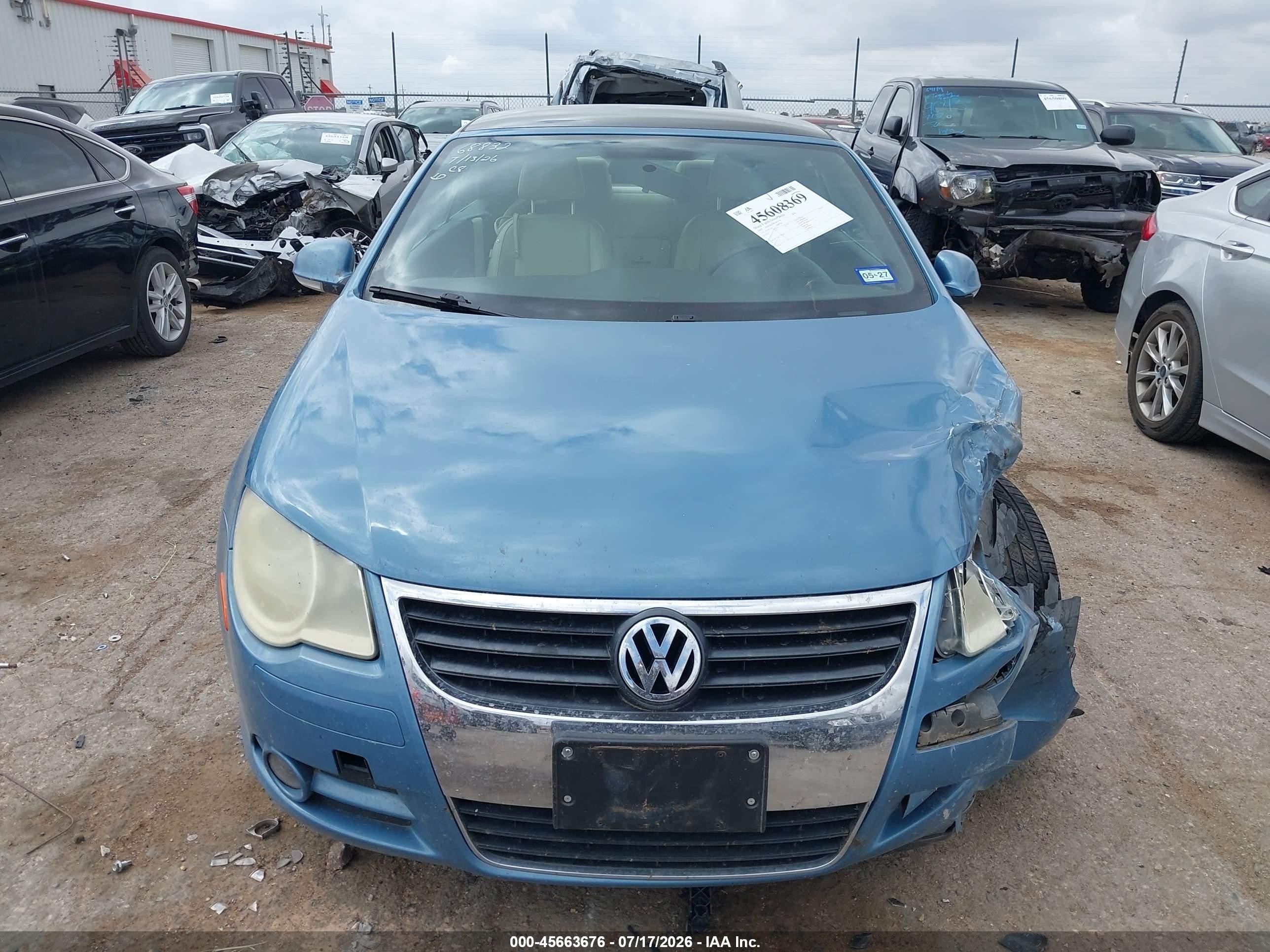 2008 Volkswagen Eos Komfort Blue vin: WVWBA71F28V035557