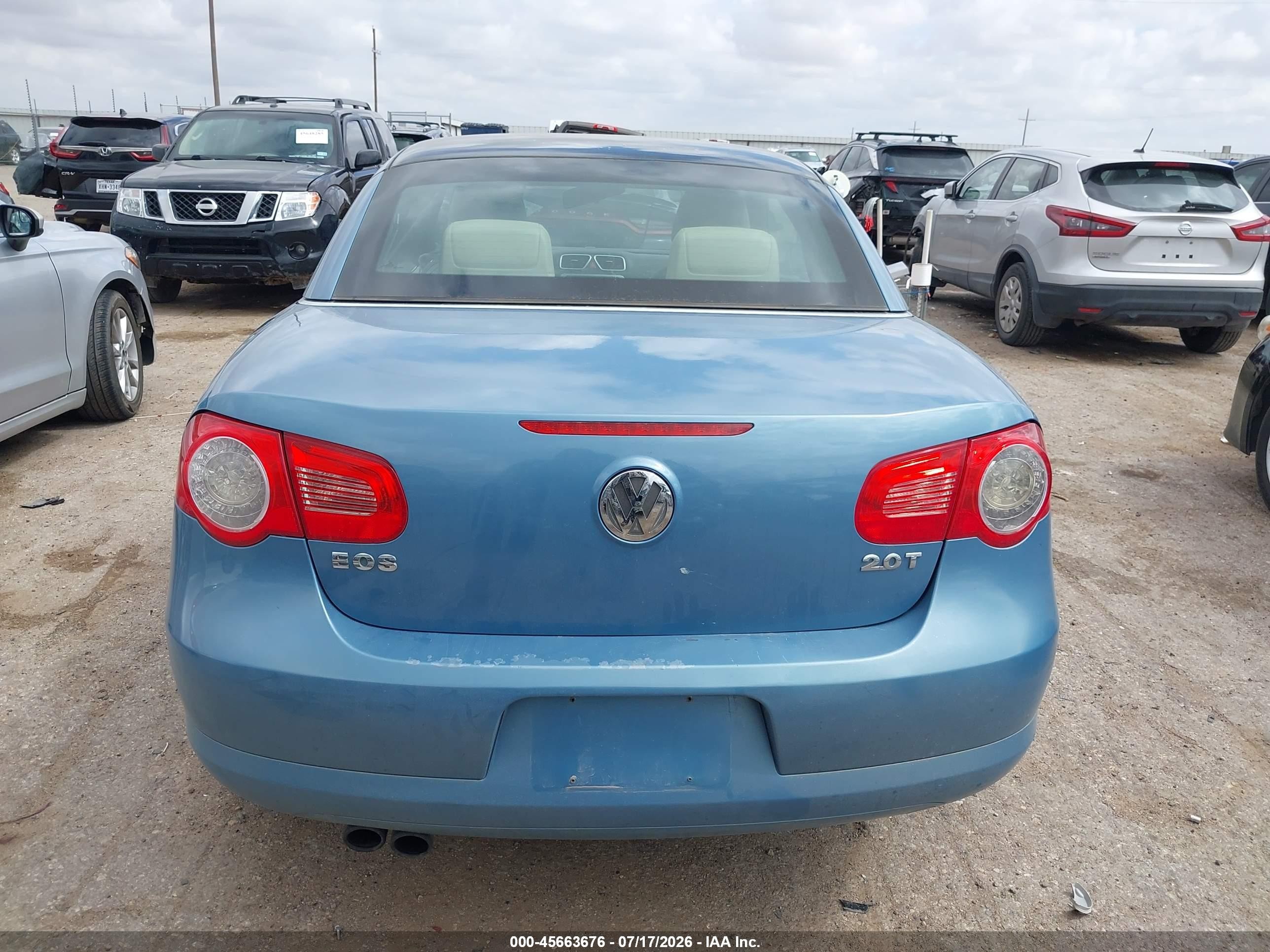 2008 Volkswagen Eos Komfort Blue vin: WVWBA71F28V035557