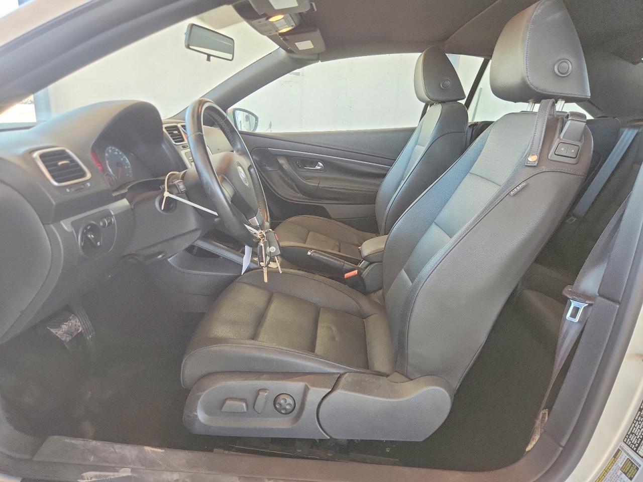 2009 Volkswagen Eos Turbo Silver vin: WVWBA71F29V012488