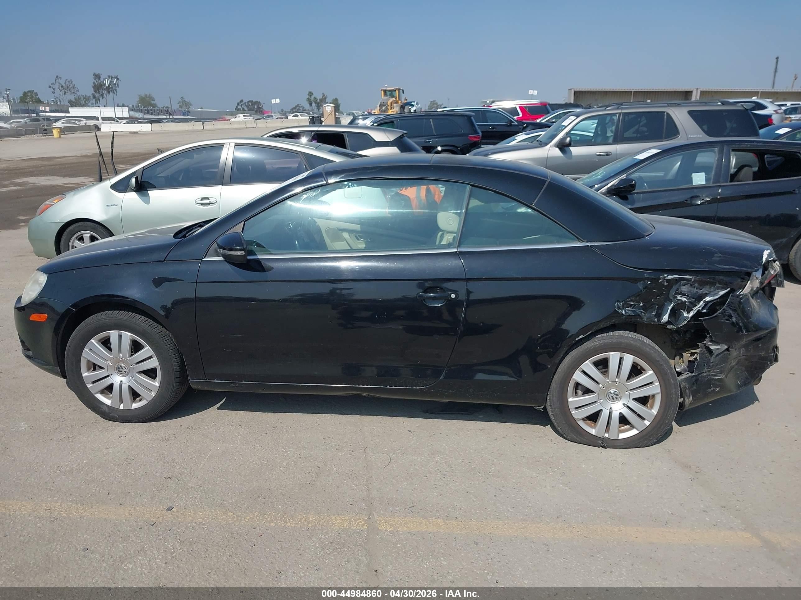 2009 Volkswagen Eos Komfort Black vin: WVWBA71F29V022342