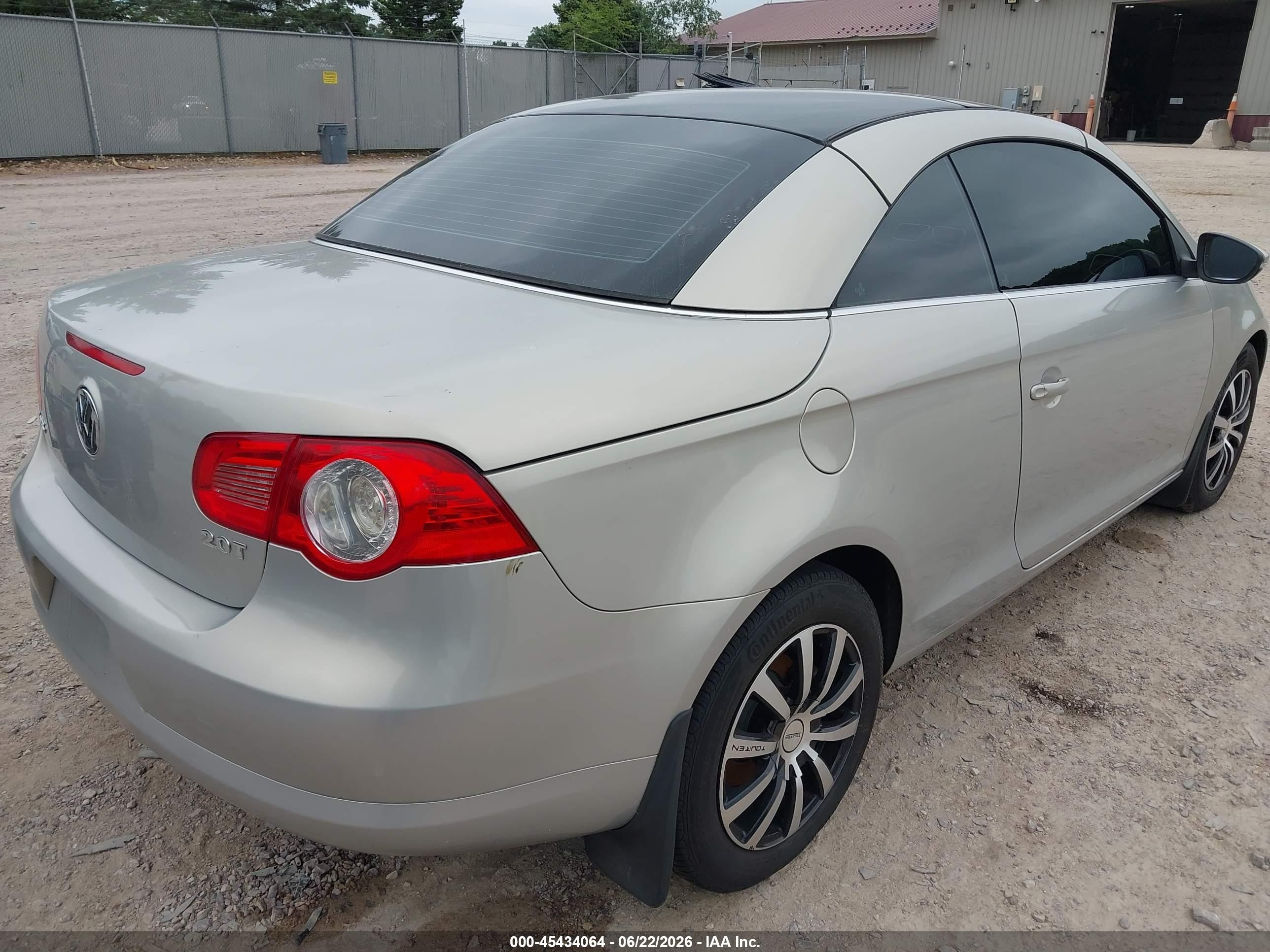 2009 Volkswagen Eos Komfort Beige vin: WVWBA71F39V015240