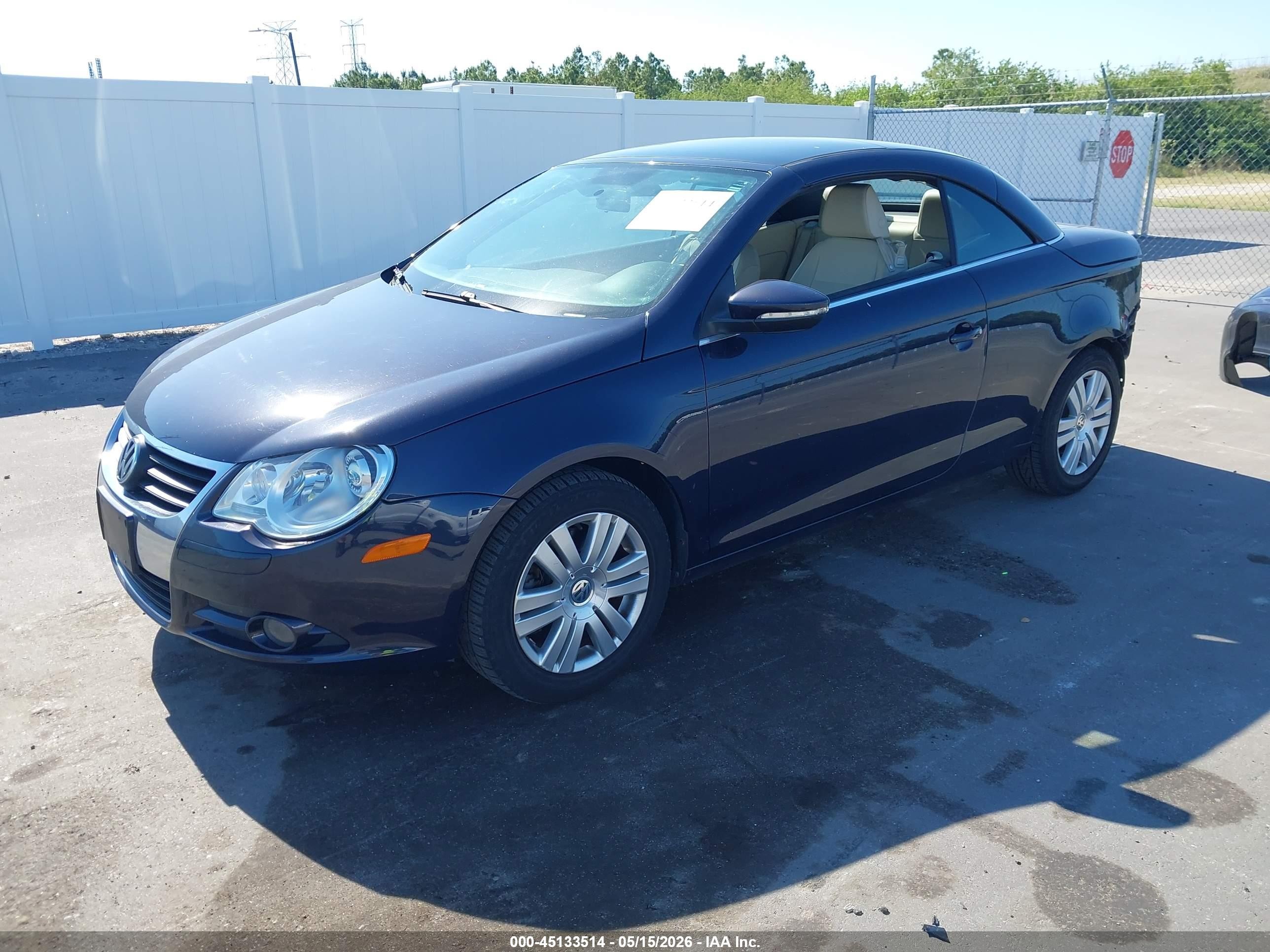 2009 Volkswagen Eos Komfort Blue vin: WVWBA71F39V019997