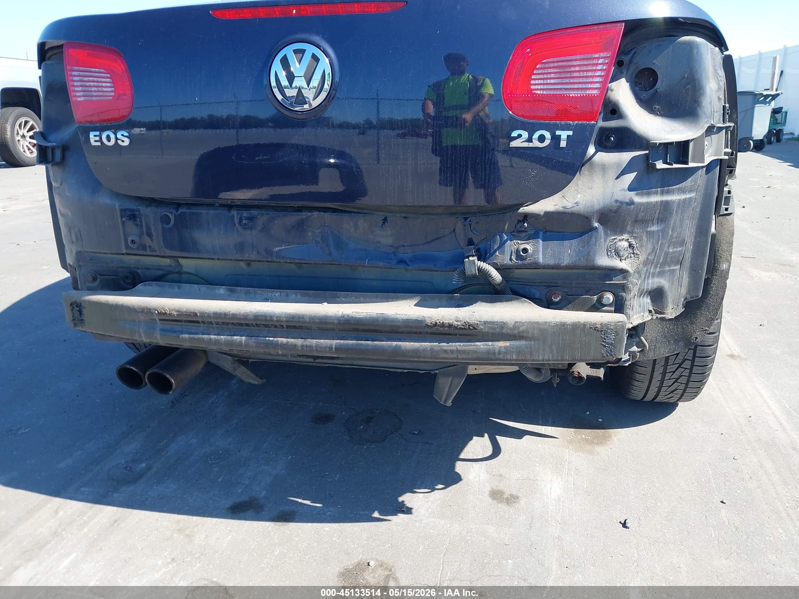 2009 Volkswagen Eos Komfort Blue vin: WVWBA71F39V019997