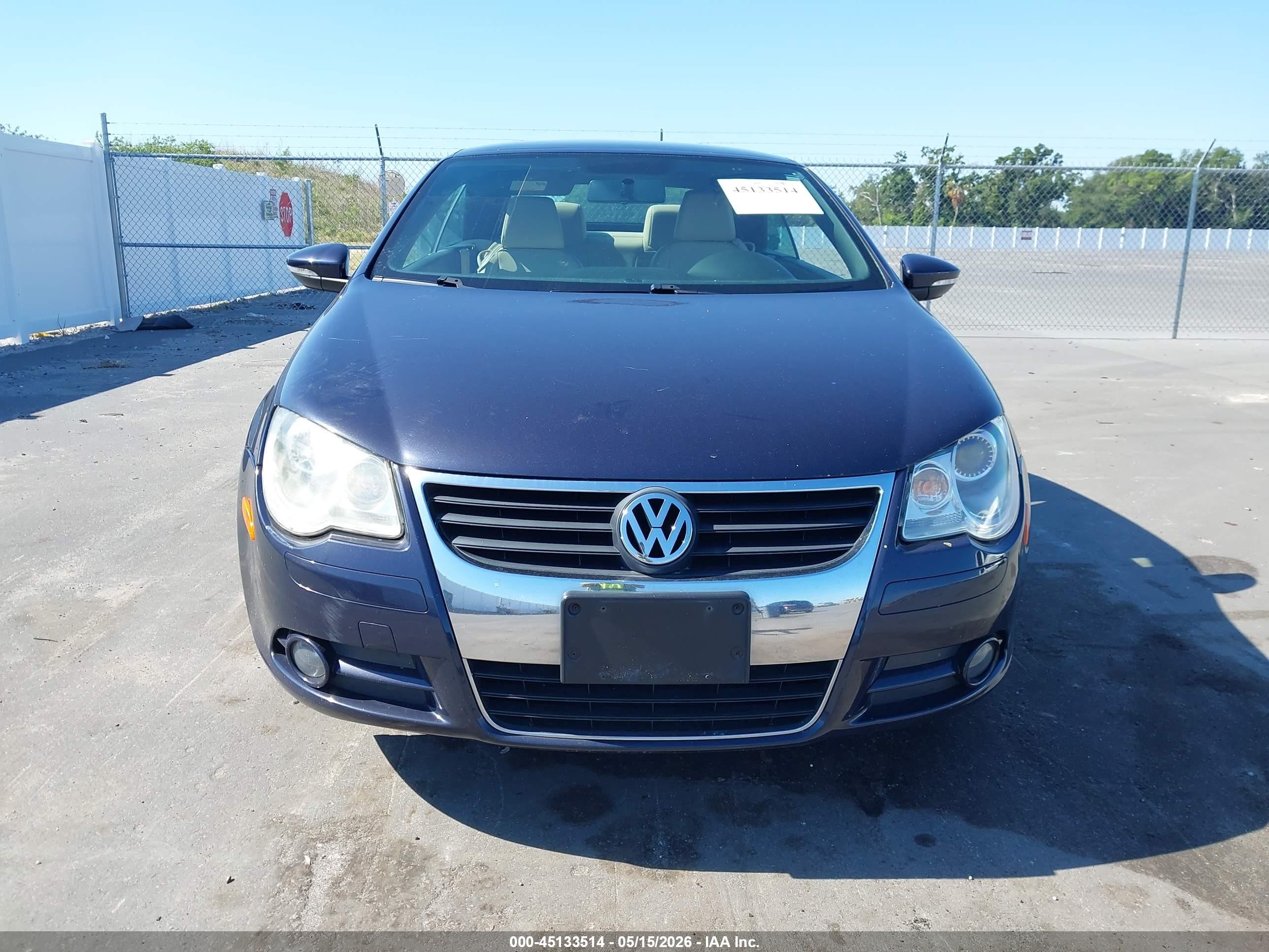 2009 Volkswagen Eos Komfort Blue vin: WVWBA71F39V019997