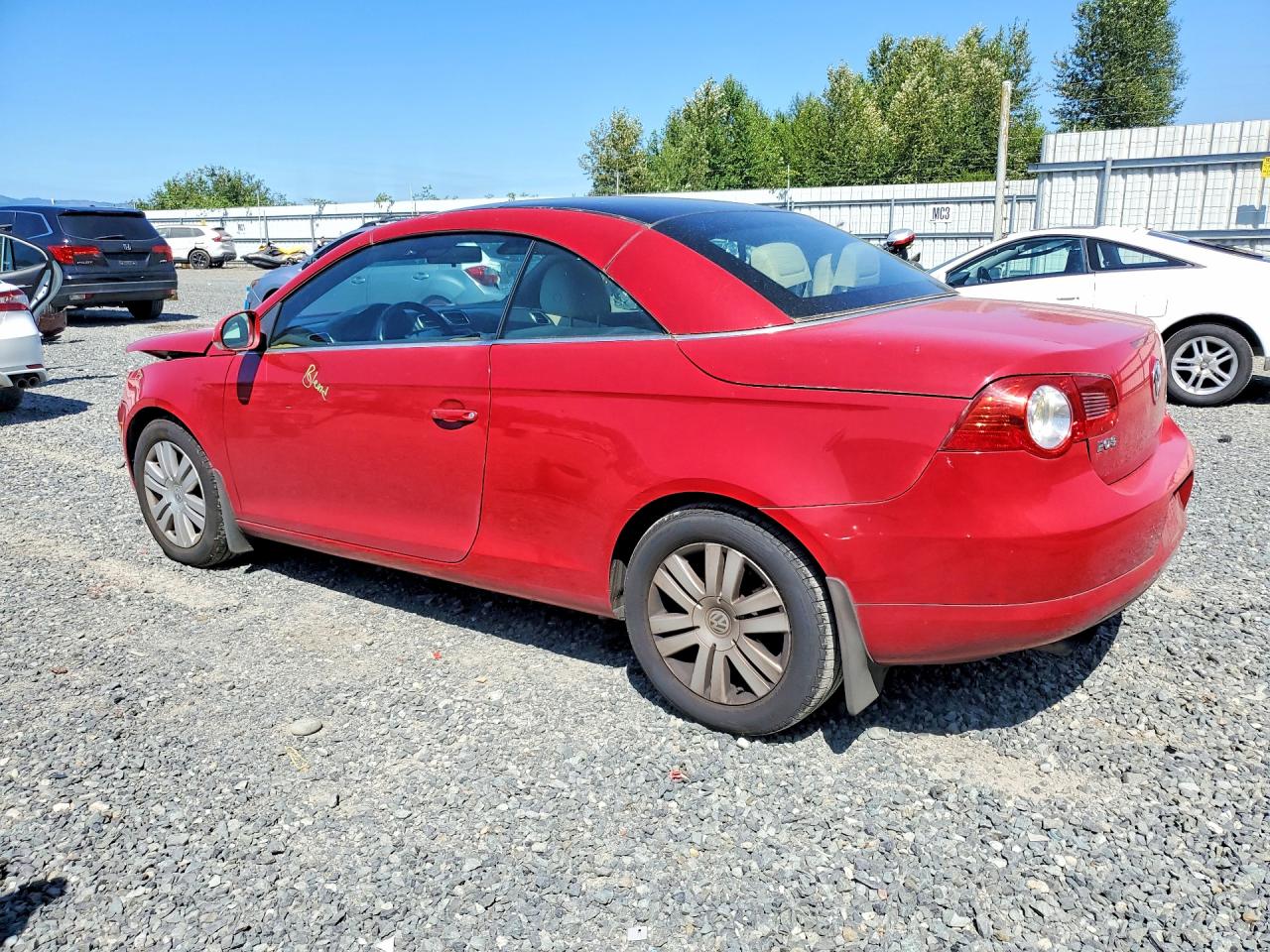 2007 Volkswagen Eos 2.0t Red vin: WVWBA71F47V048616