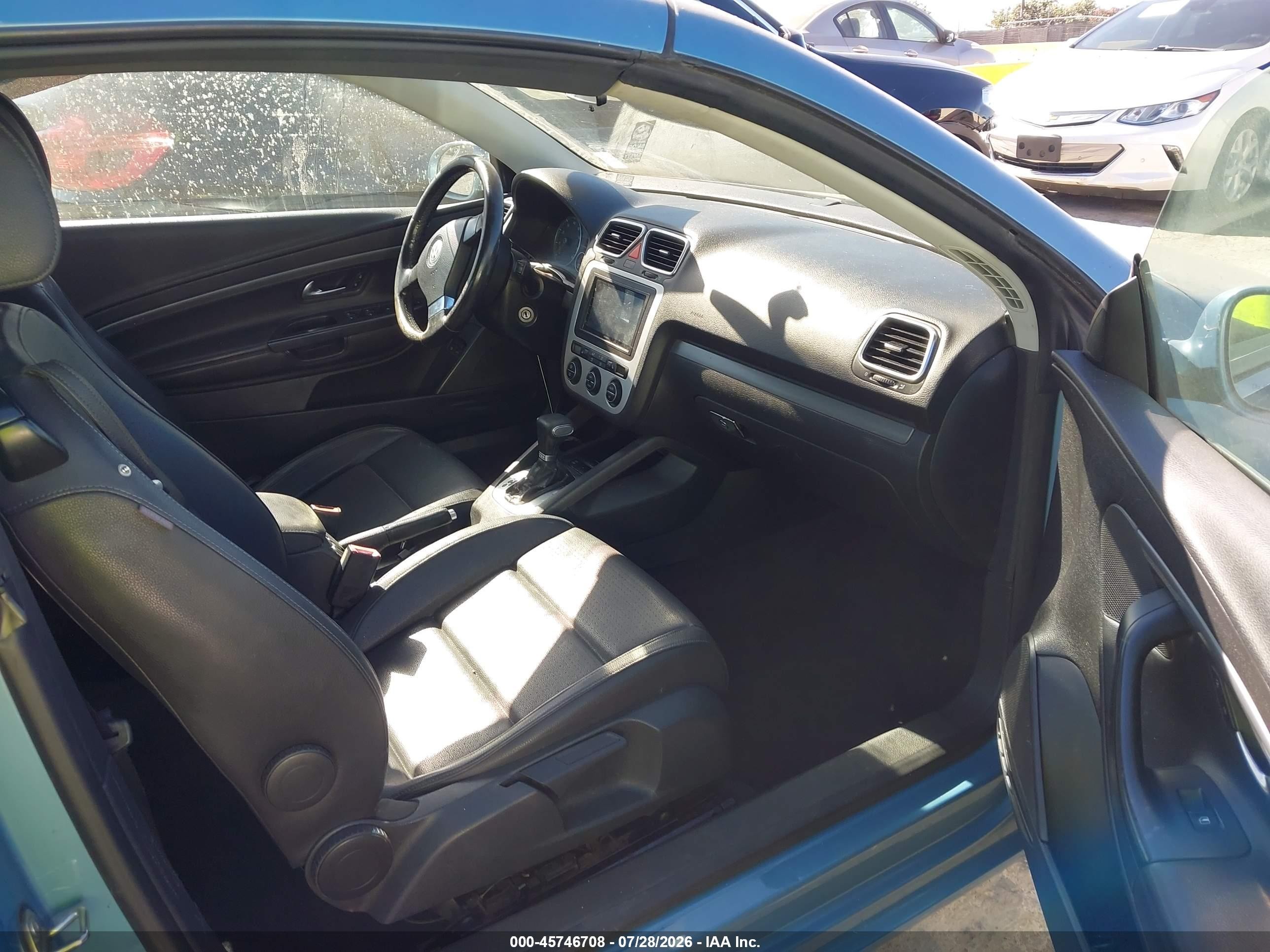 2008 Volkswagen Eos Komfort/turbo Light Blue vin: WVWBA71F48V006898