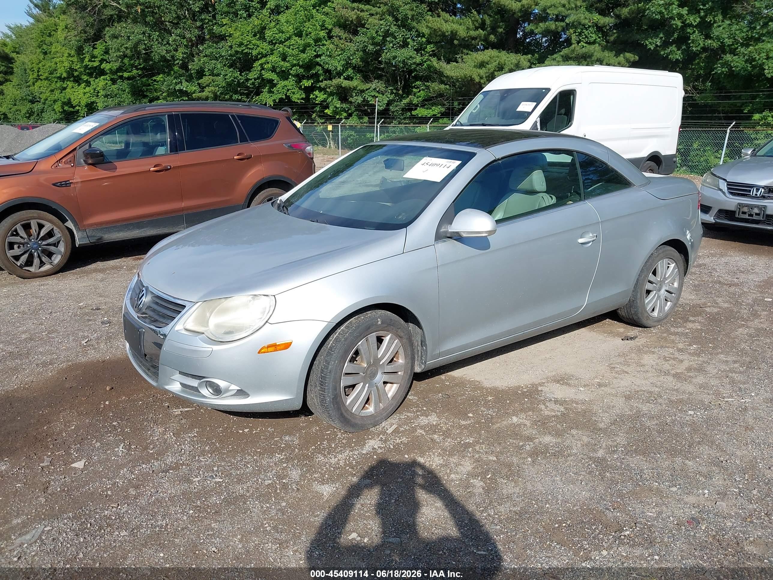 2008 Volkswagen Eos Komfort/turbo Silver vin: WVWBA71F48V023281
