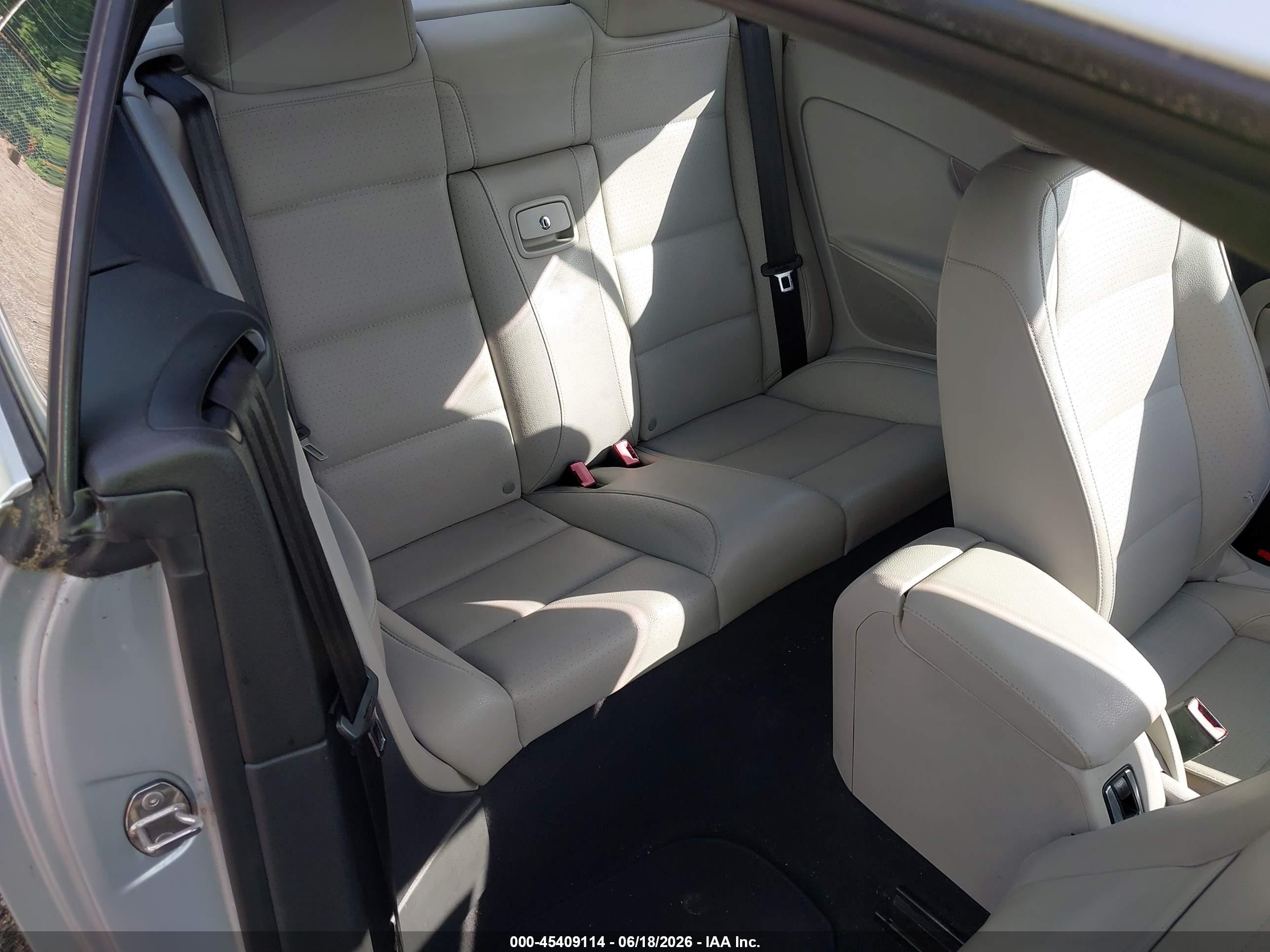 2008 Volkswagen Eos Komfort/turbo Silver vin: WVWBA71F48V023281