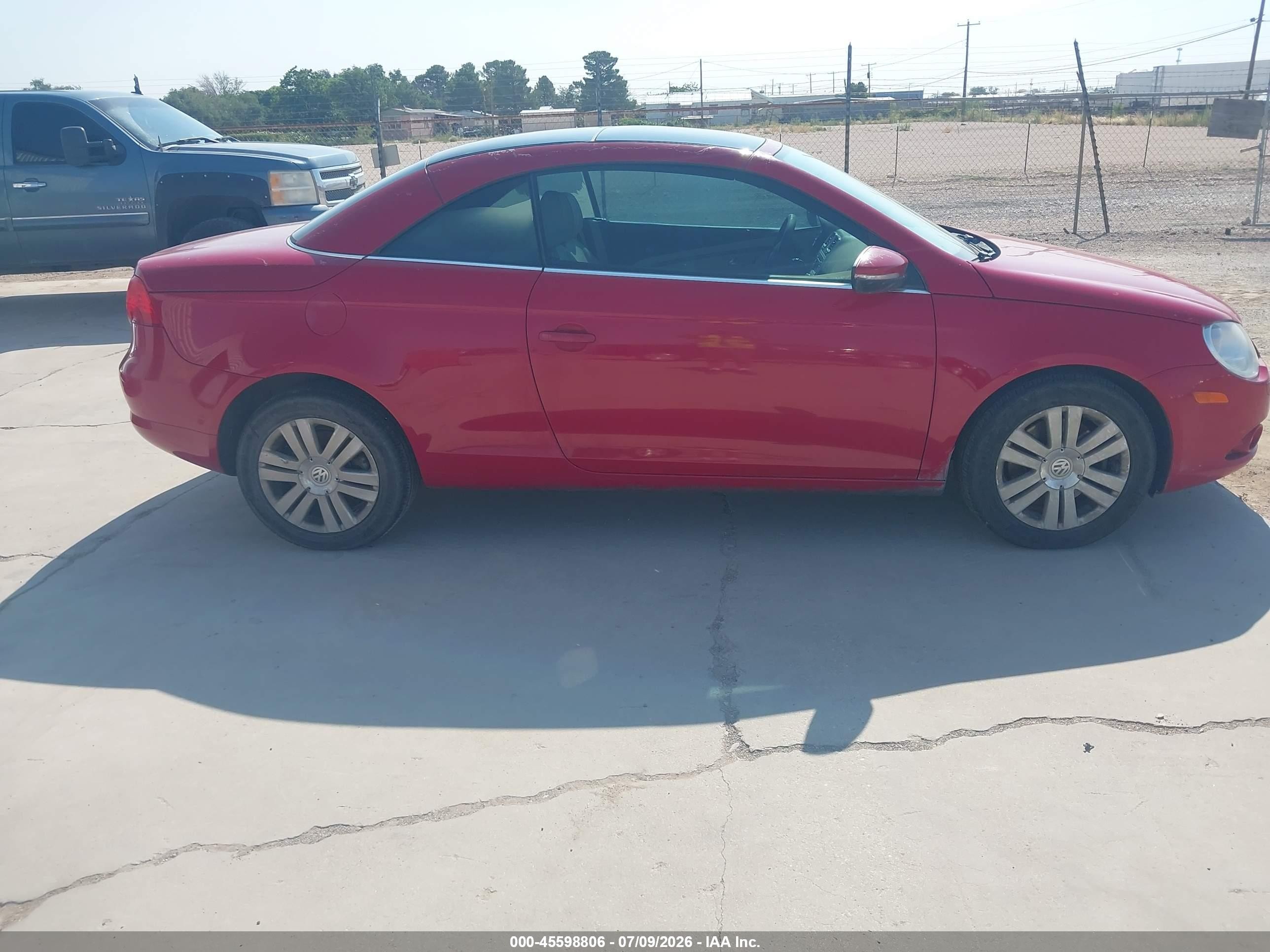 2009 Volkswagen Eos Komfort Red vin: WVWBA71F59V014171