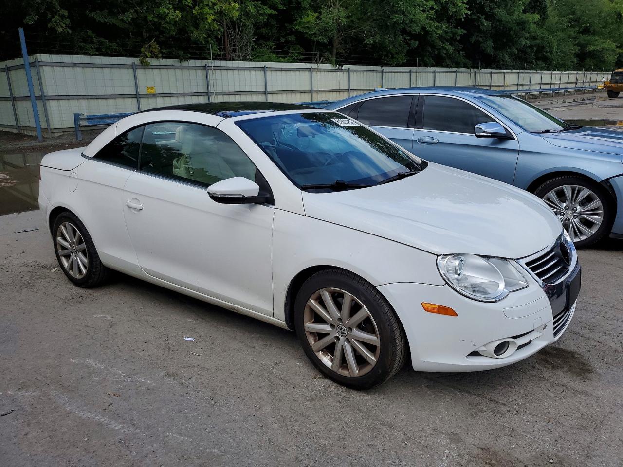 2009 Volkswagen Eos Turbo White vin: WVWBA71F59V022674