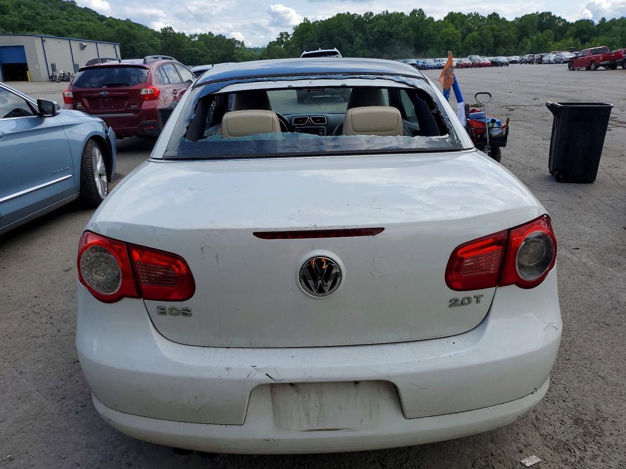 2009 Volkswagen Eos Turbo White vin: WVWBA71F59V022674