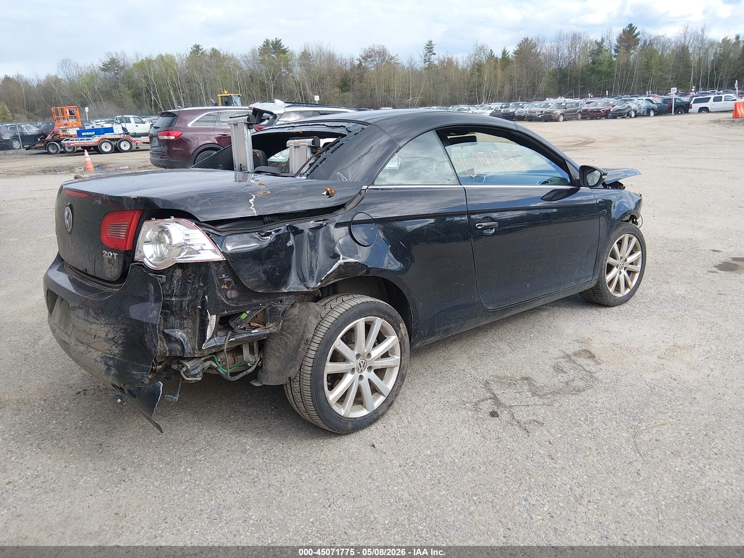 2009 Volkswagen Eos Komfort Black vin: WVWBA71F69V003924
