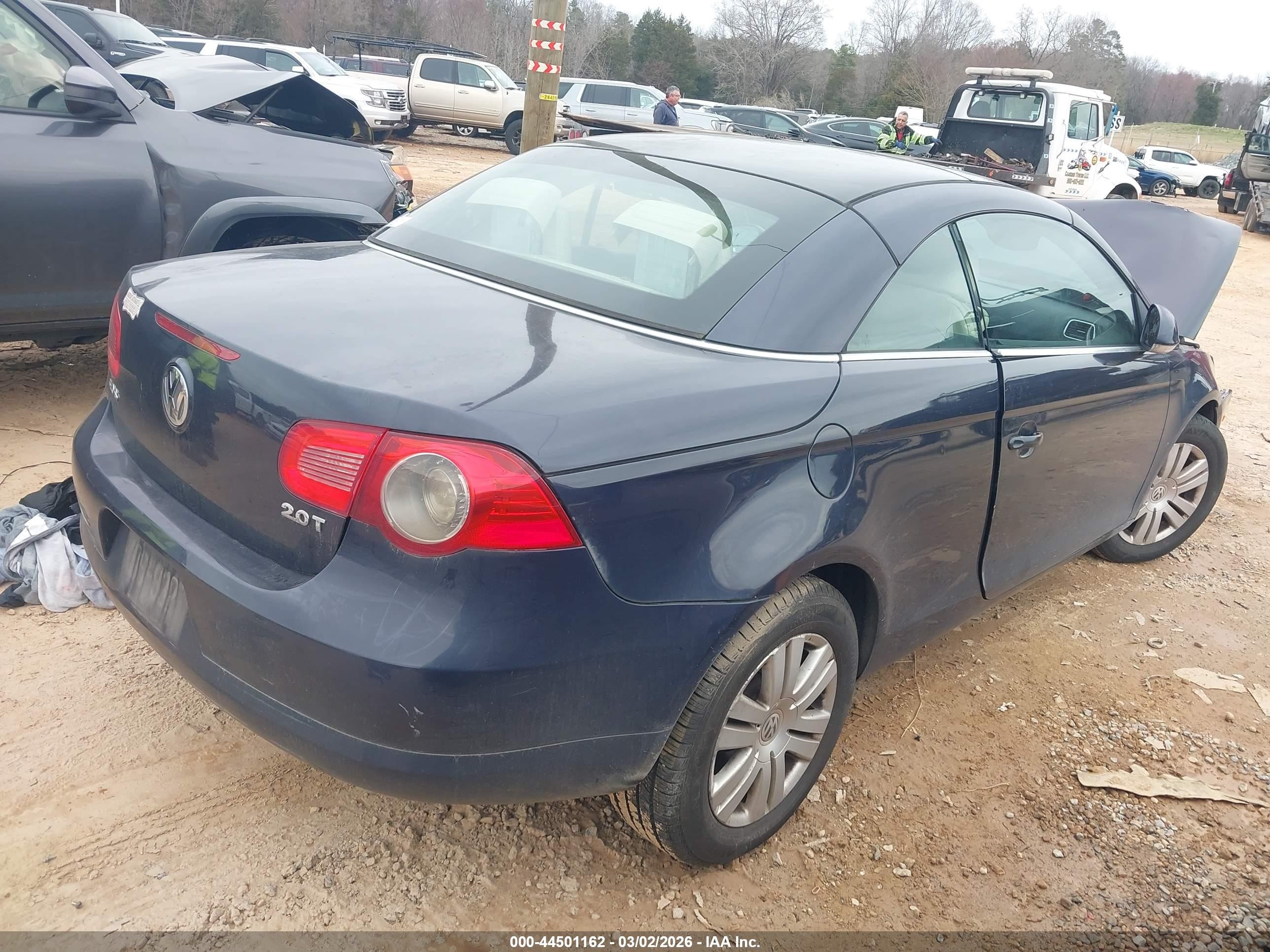 2008 Volkswagen Eos Komfort/turbo Black vin: WVWBA71F78V055917
