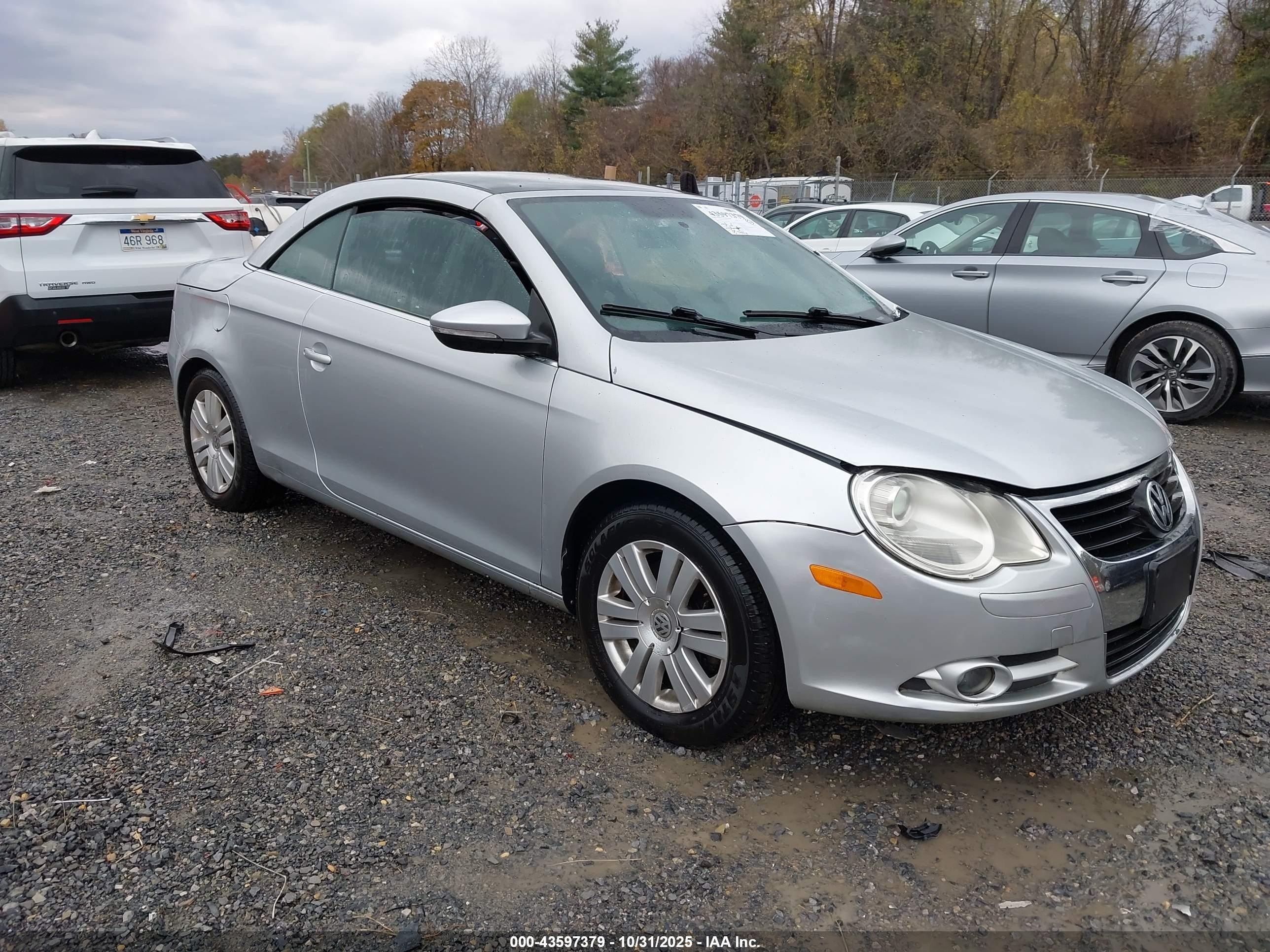 2009 Volkswagen Eos Komfort Silver vin: WVWBA71F79V003947