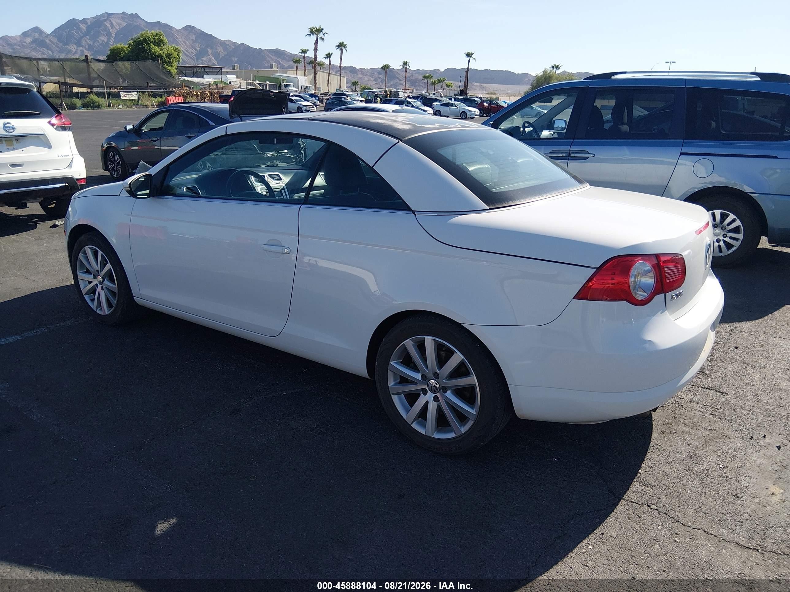 2009 Volkswagen Eos Komfort White vin: WVWBA71F79V021249