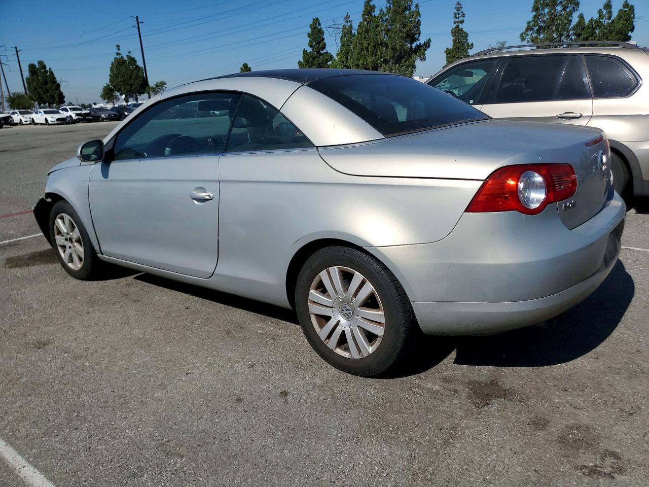 2009 Volkswagen Eos Turbo Silver vin: WVWBA71F89V009837