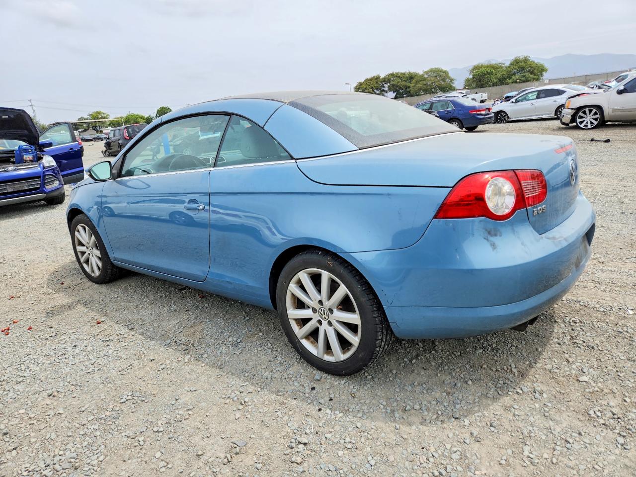 2009 Volkswagen Eos Turbo Blue vin: WVWBA71FX9V012321