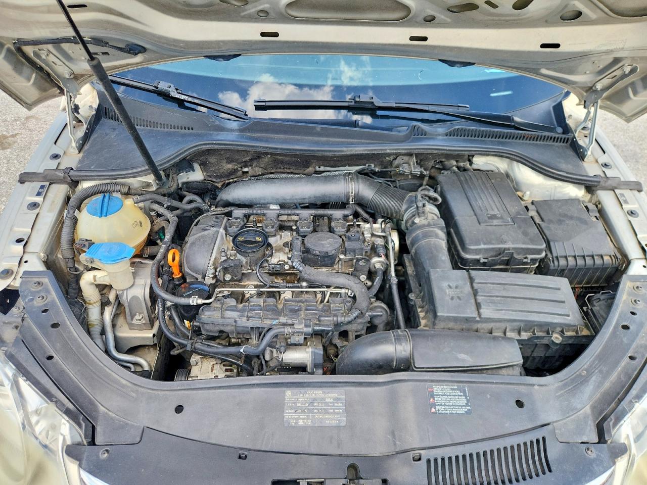 2009 Volkswagen Eos Turbo Silver vin: WVWBA71FX9V020371