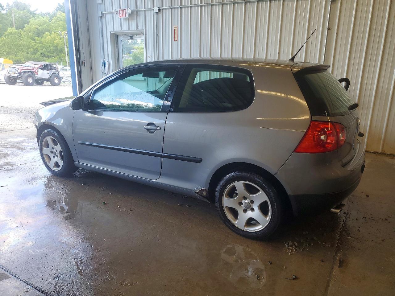 2009 Volkswagen Rabbit Gray vin: WVWBA71K09W121927