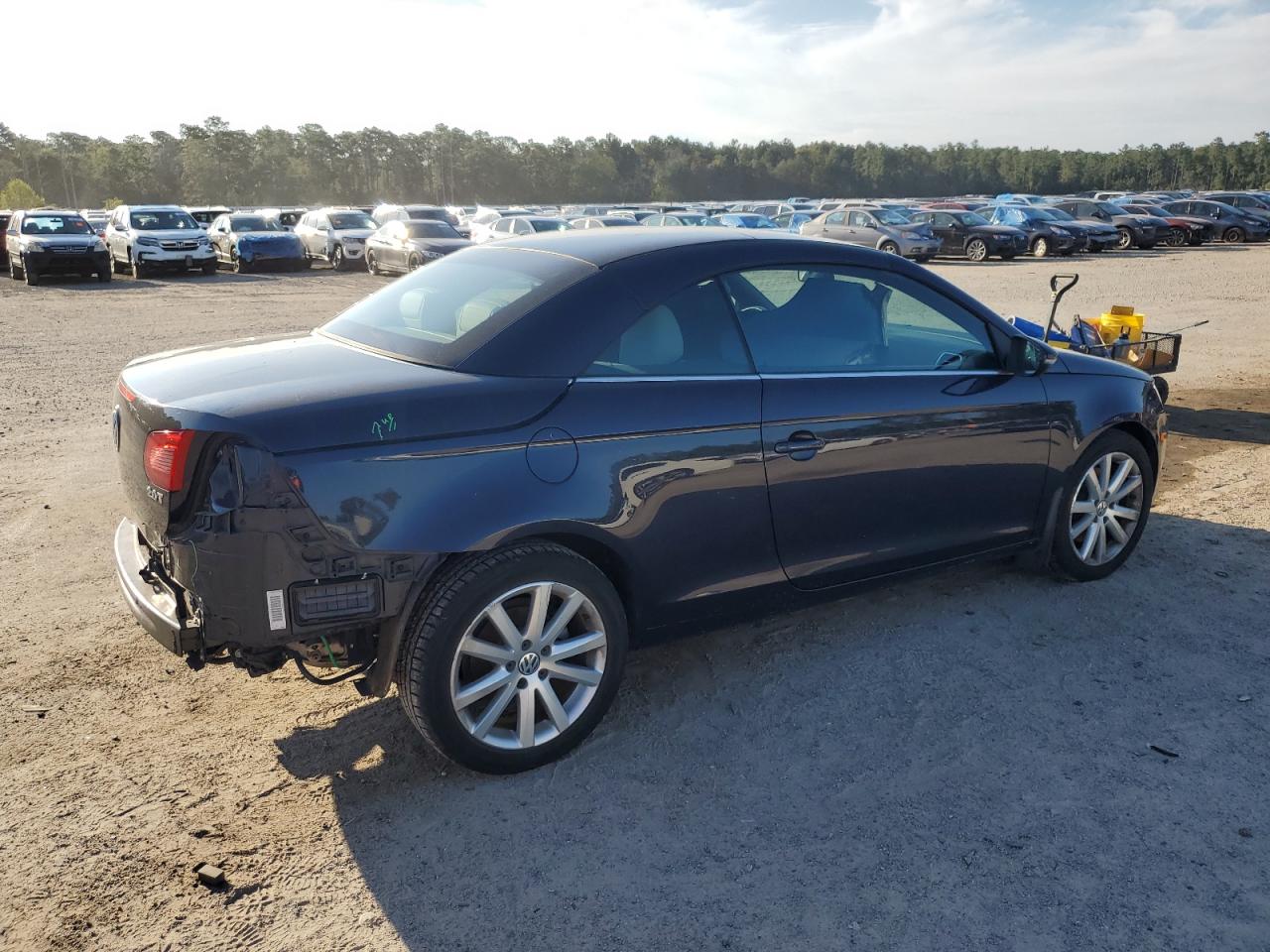 2010 Volkswagen Eos Turbo Blue vin: WVWBA7AH0AV013757