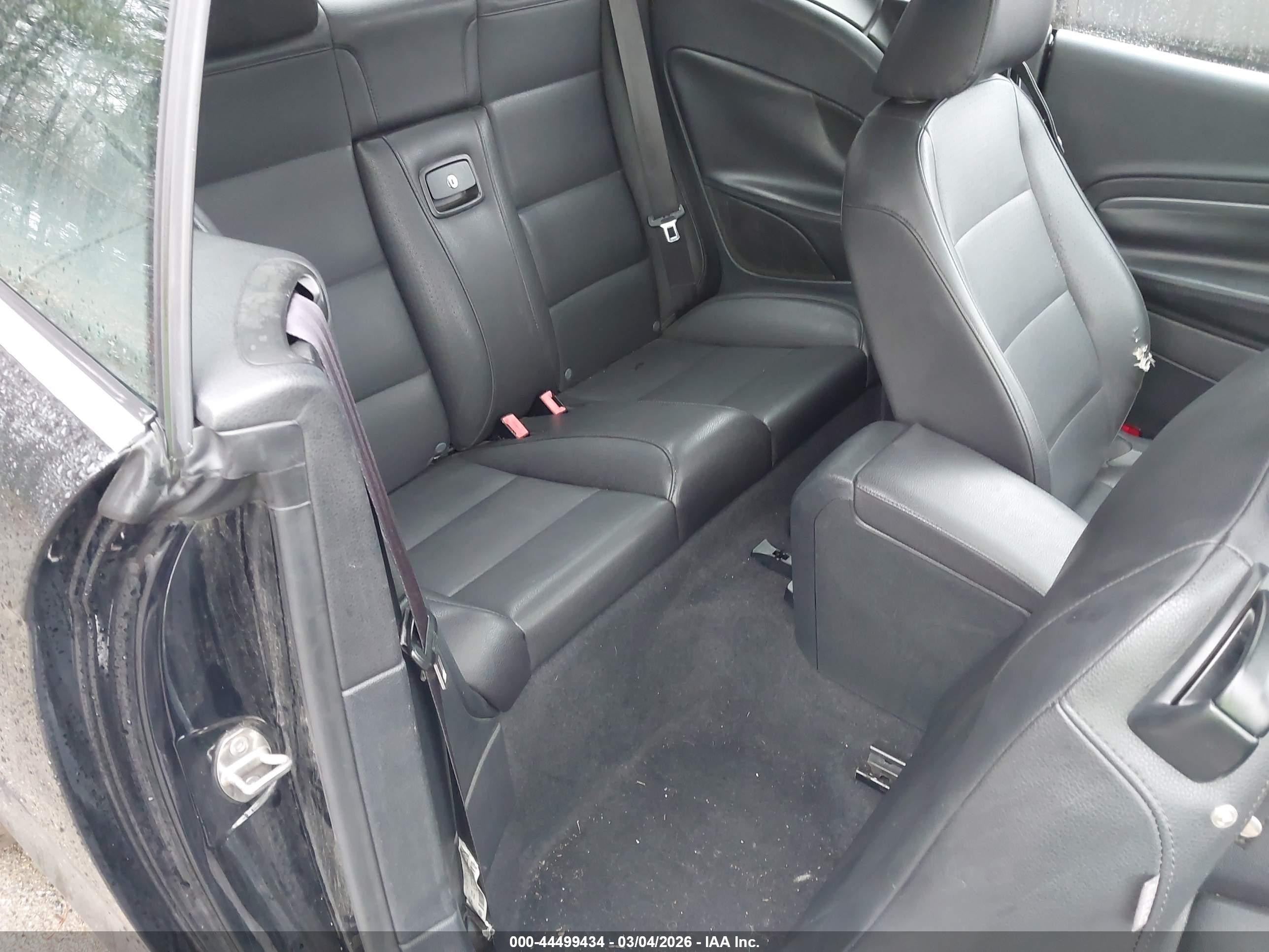 2010 Volkswagen Eos Komfort Black vin: WVWBA7AH2AV020631