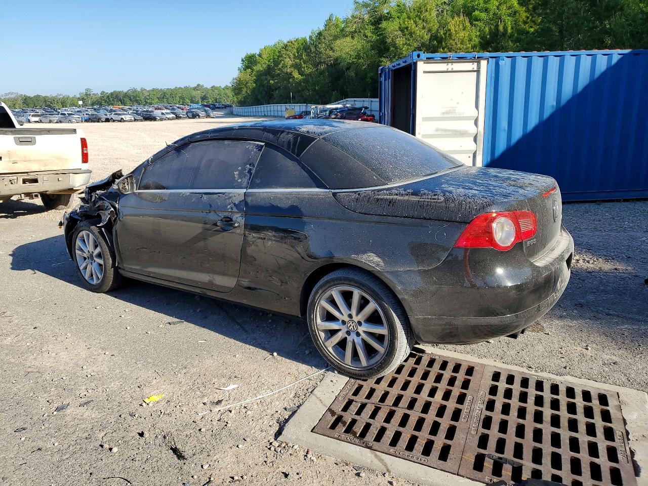 2011 Volkswagen Eos Komfort Black vin: WVWBA7AH2BV001983