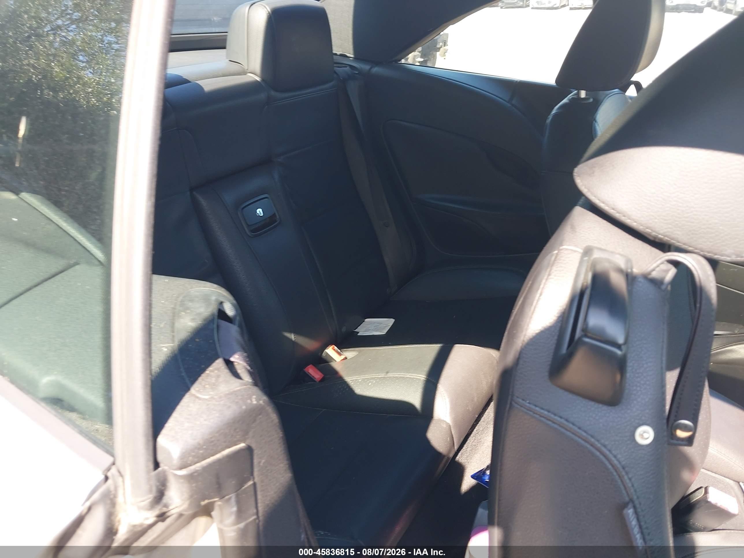 2010 Volkswagen Eos Komfort Silver vin: WVWBA7AH4AV025555