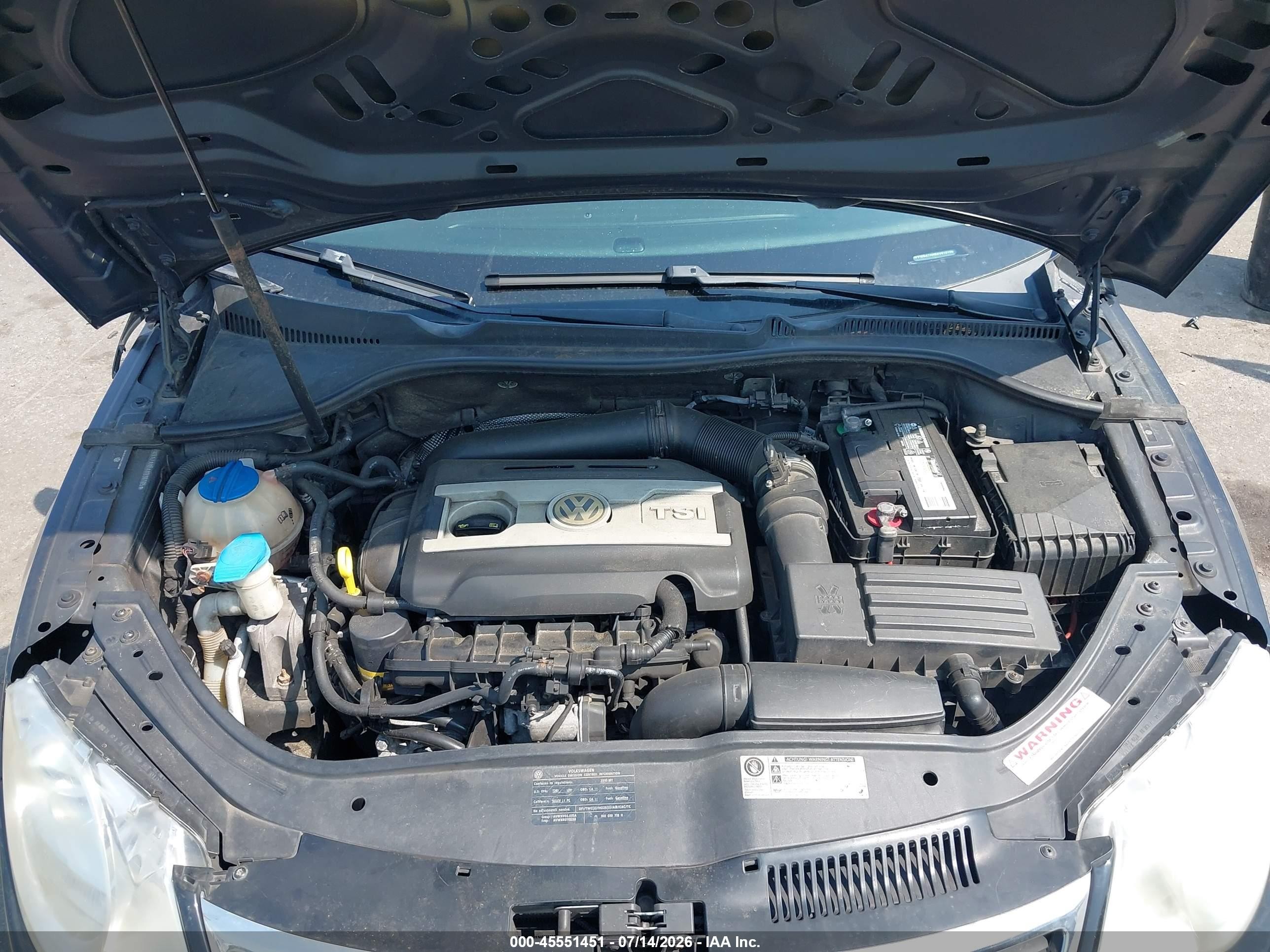 2010 Volkswagen Eos Komfort Black vin: WVWBA7AH8AV010105