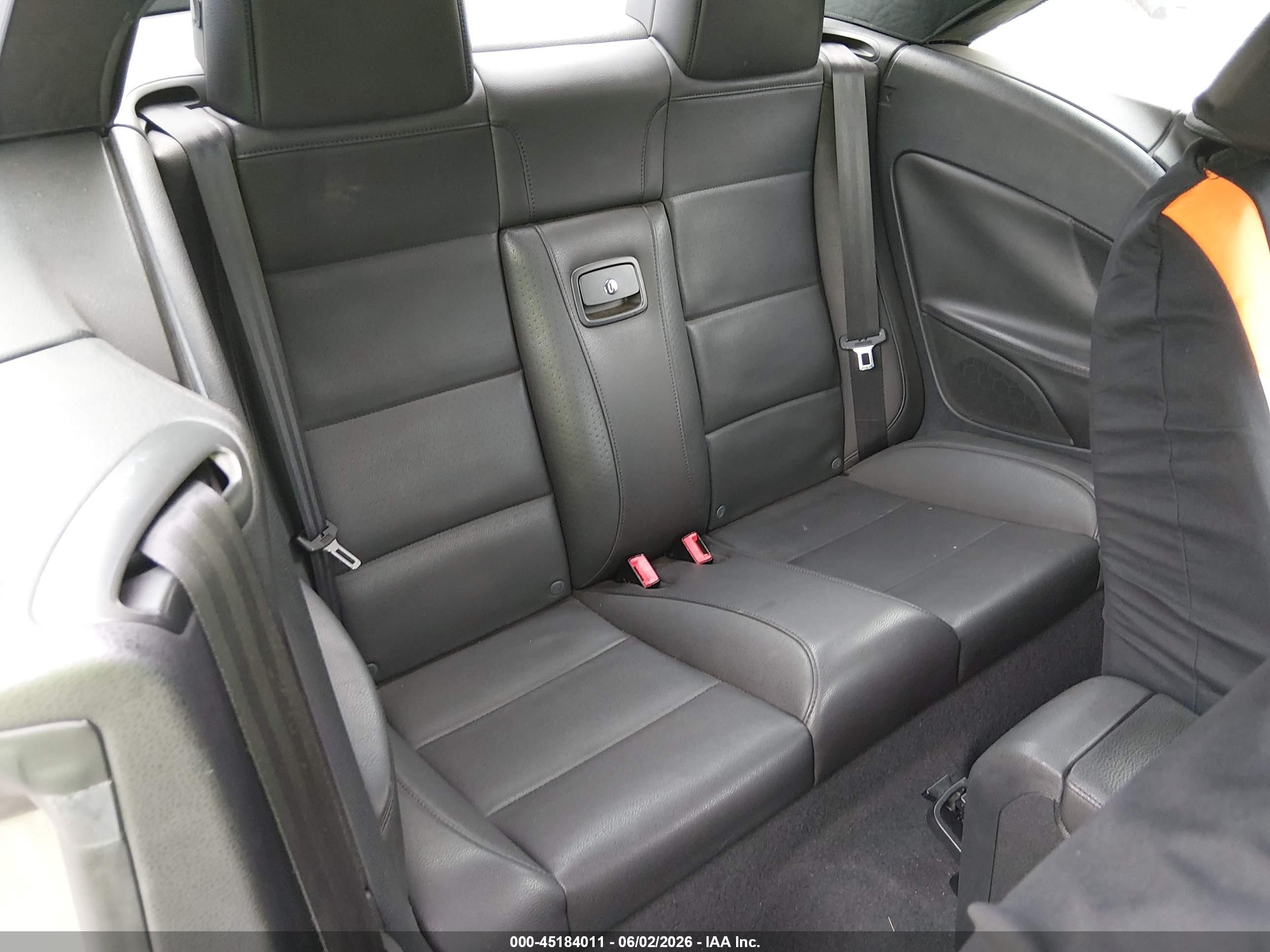 2010 Volkswagen Eos Komfort Silver vin: WVWBA7AH8AV010931